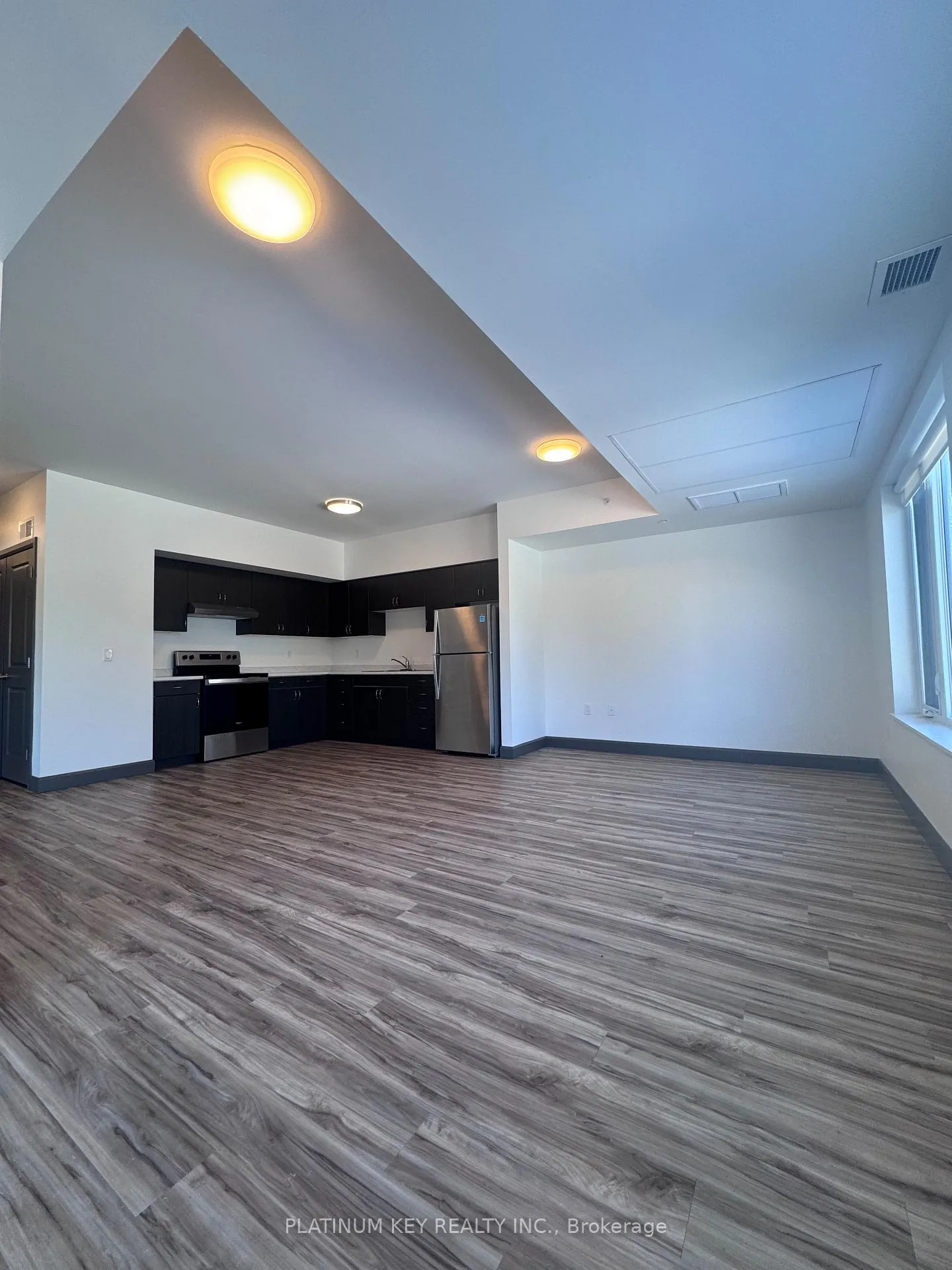 Photo 6 of Unit 310, 22645 Adelaide Road, Strathroy-Caradoc, Mount Brydges — HOMEH