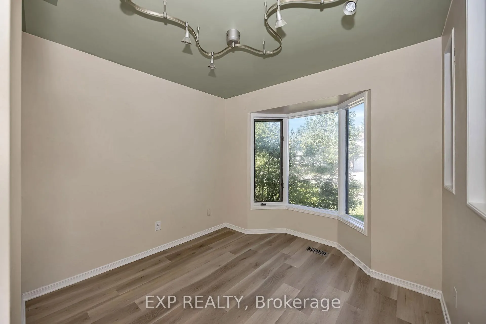 Photo 2 of 1242 St Jean Street, Ottawa, Convent Glen South — HOMEH