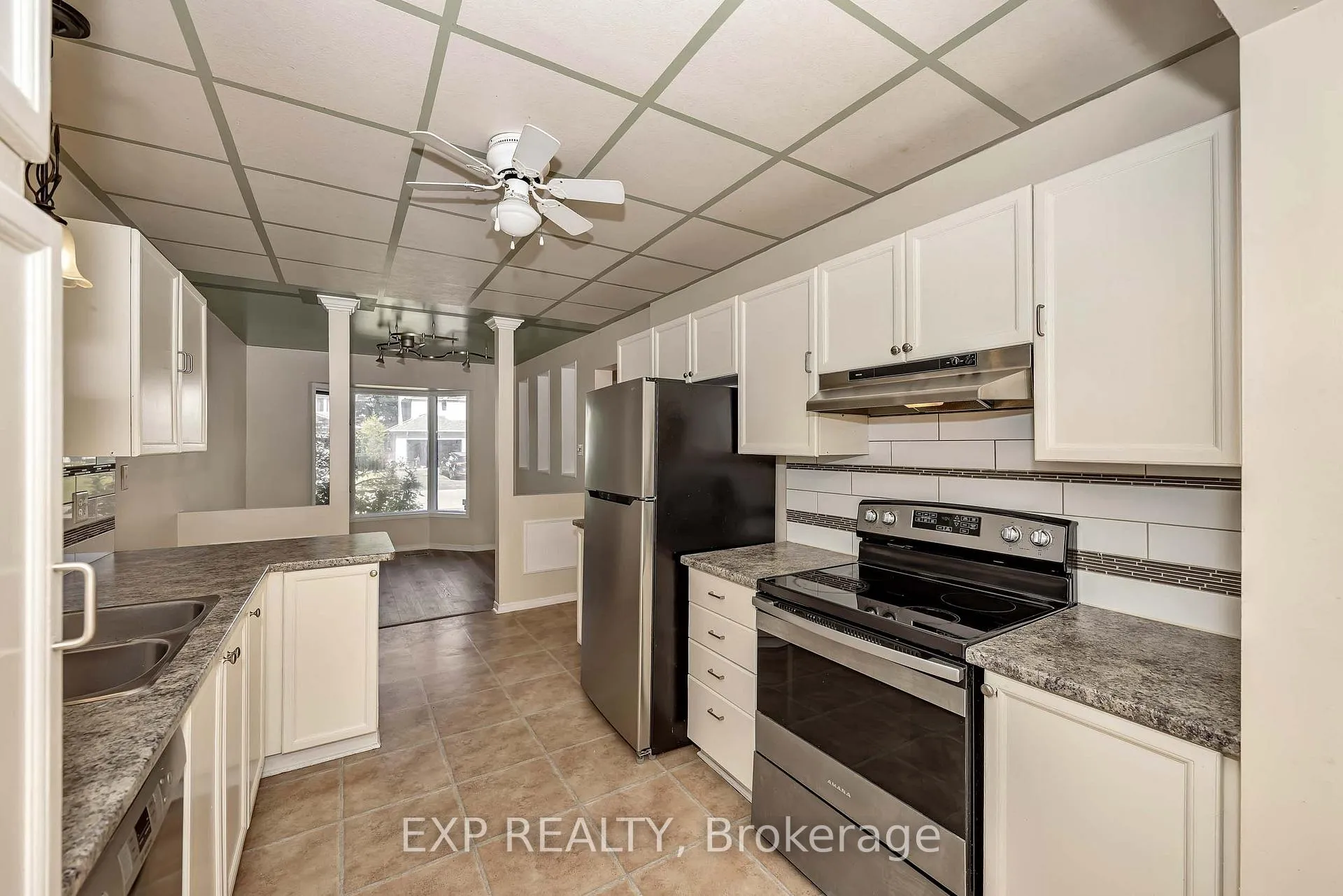 Photo 6 of 1242 St Jean Street, Ottawa, Convent Glen South — HOMEH