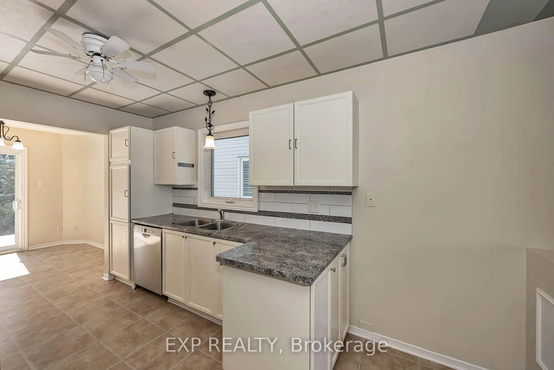 Photo 7 of 1242 St Jean Street, Ottawa, Convent Glen South — HOMEH