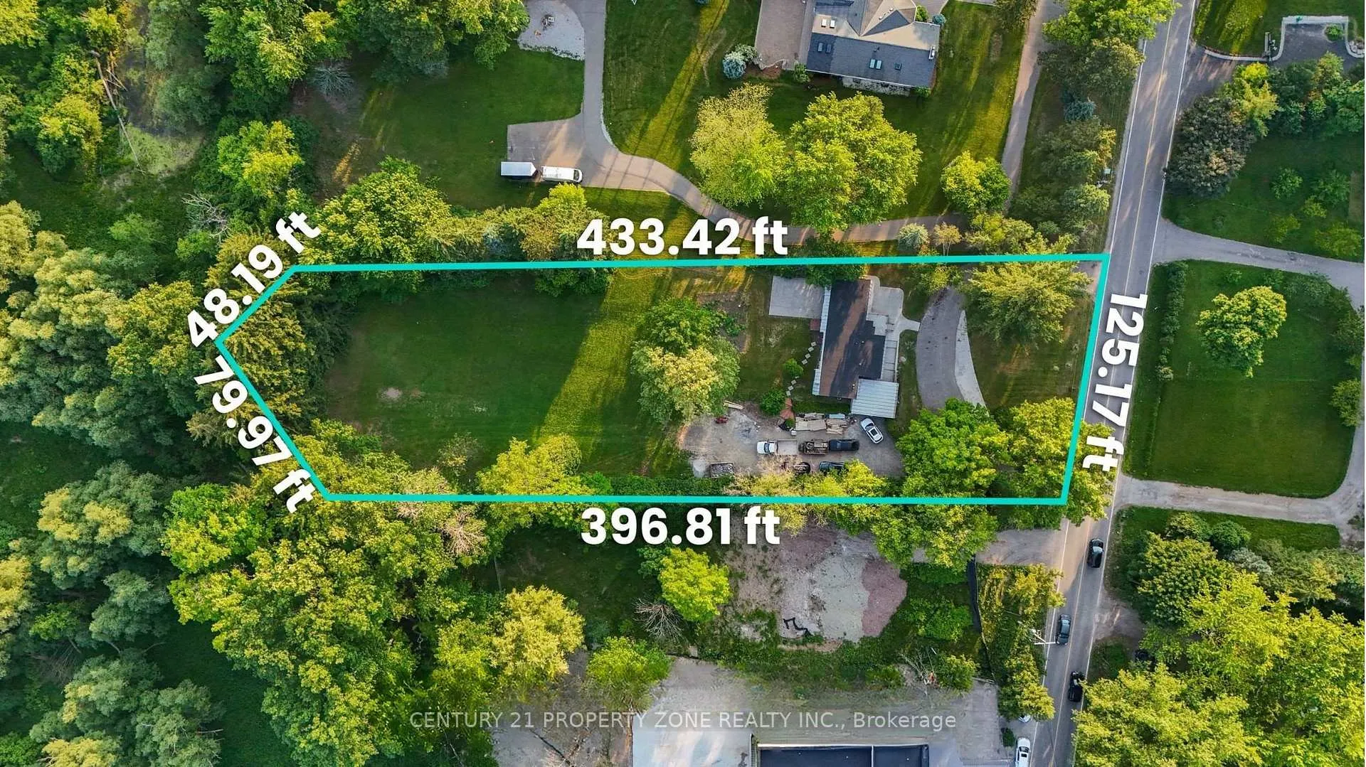 Photo 3 of 8420 Creditview Road, Brampton, Credit Valley — HOMEH