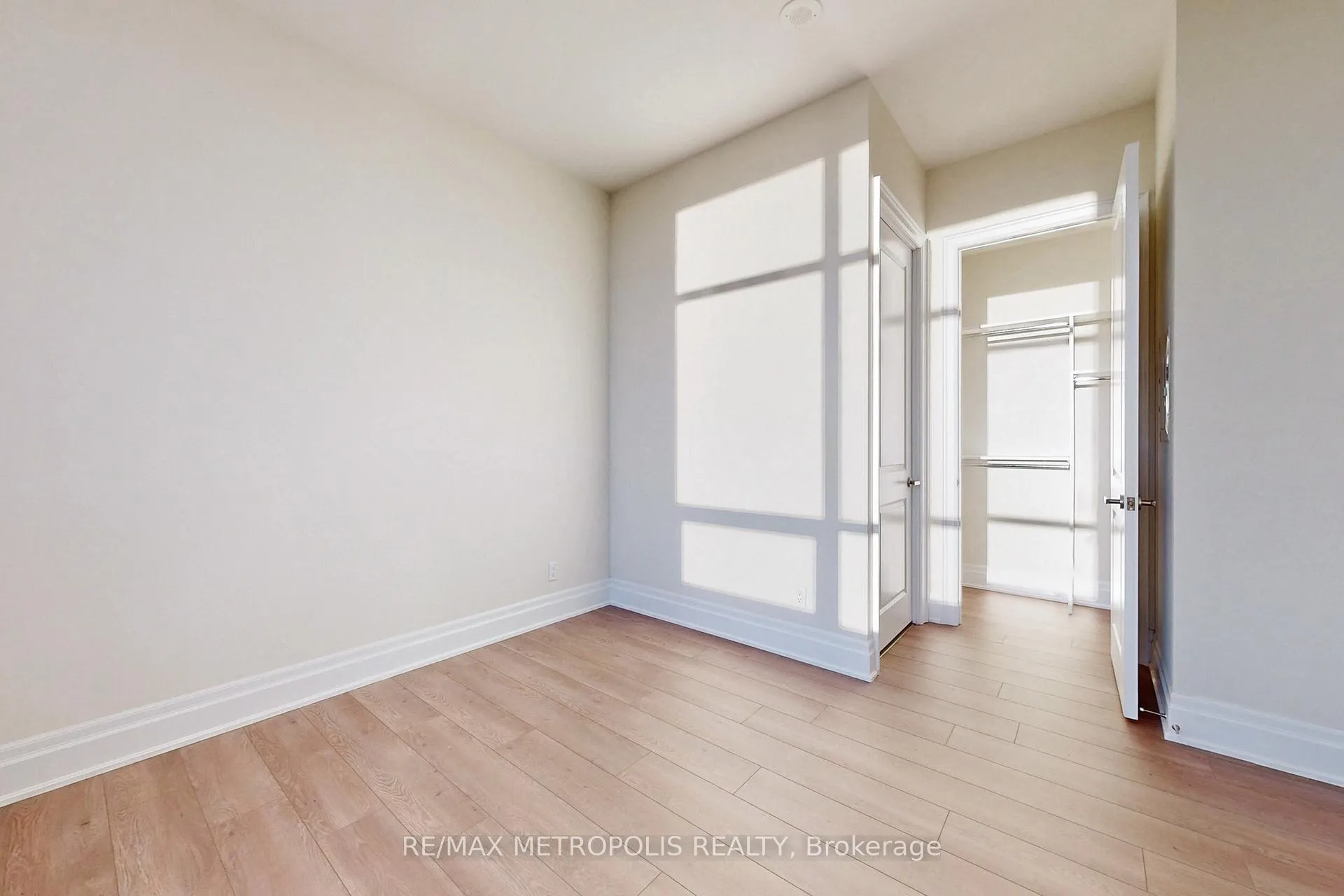 Photo 24 of Unit PH08, 9075 Jane Street, Vaughan, Concord — HOMEH