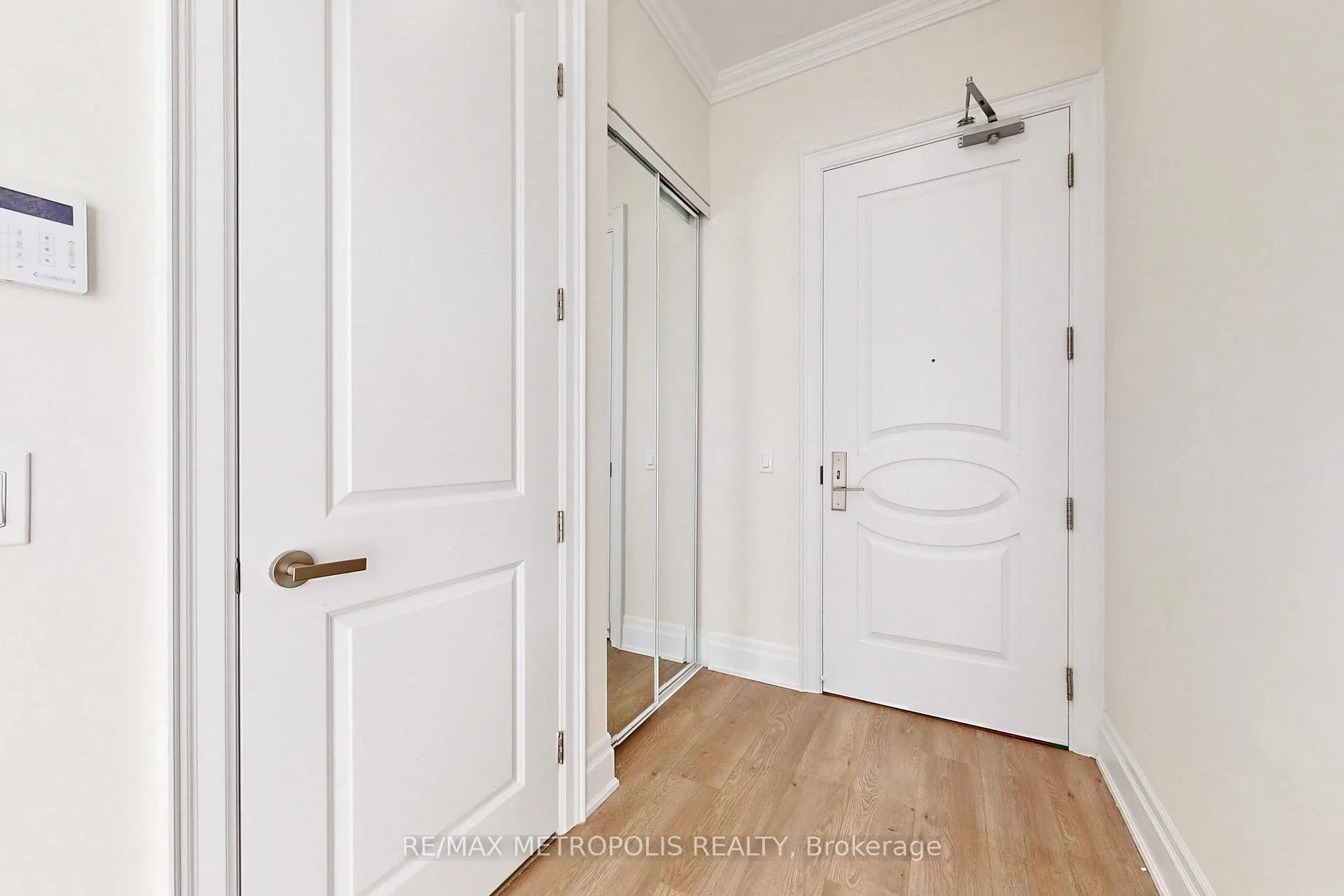 Photo 39 of Unit PH08, 9075 Jane Street, Vaughan, Concord — HOMEH