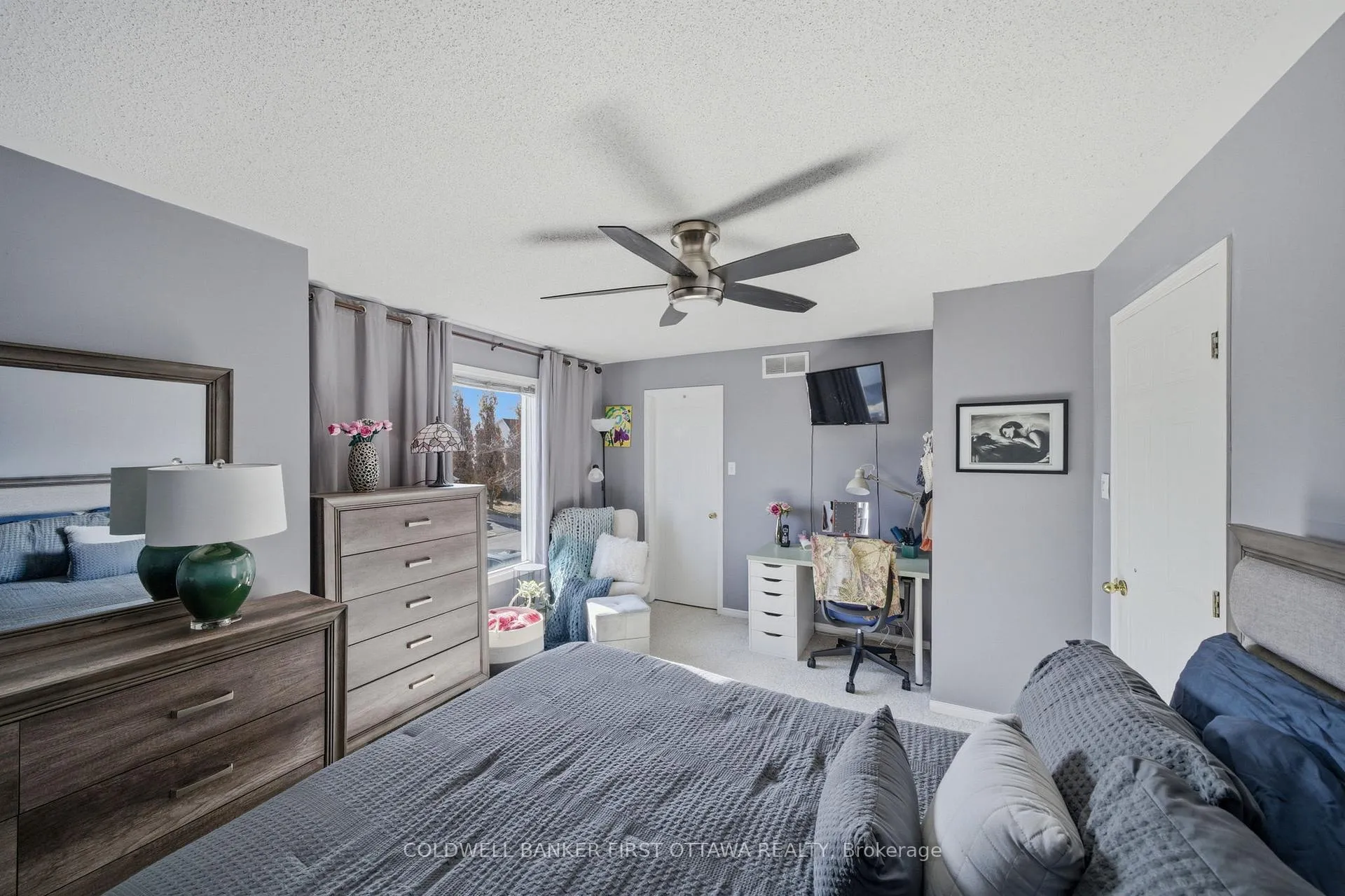 Photo 18 of 1902 Hennessy Crescent, Ottawa, Fallingbrook/Gardenway South — HOMEH
