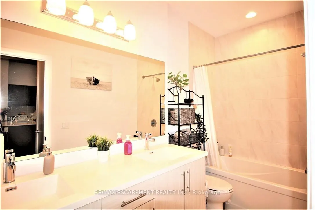 Photo 17 of Unit 135, 1 Redfern Avenue, Hamilton, Mountview — HOMEH