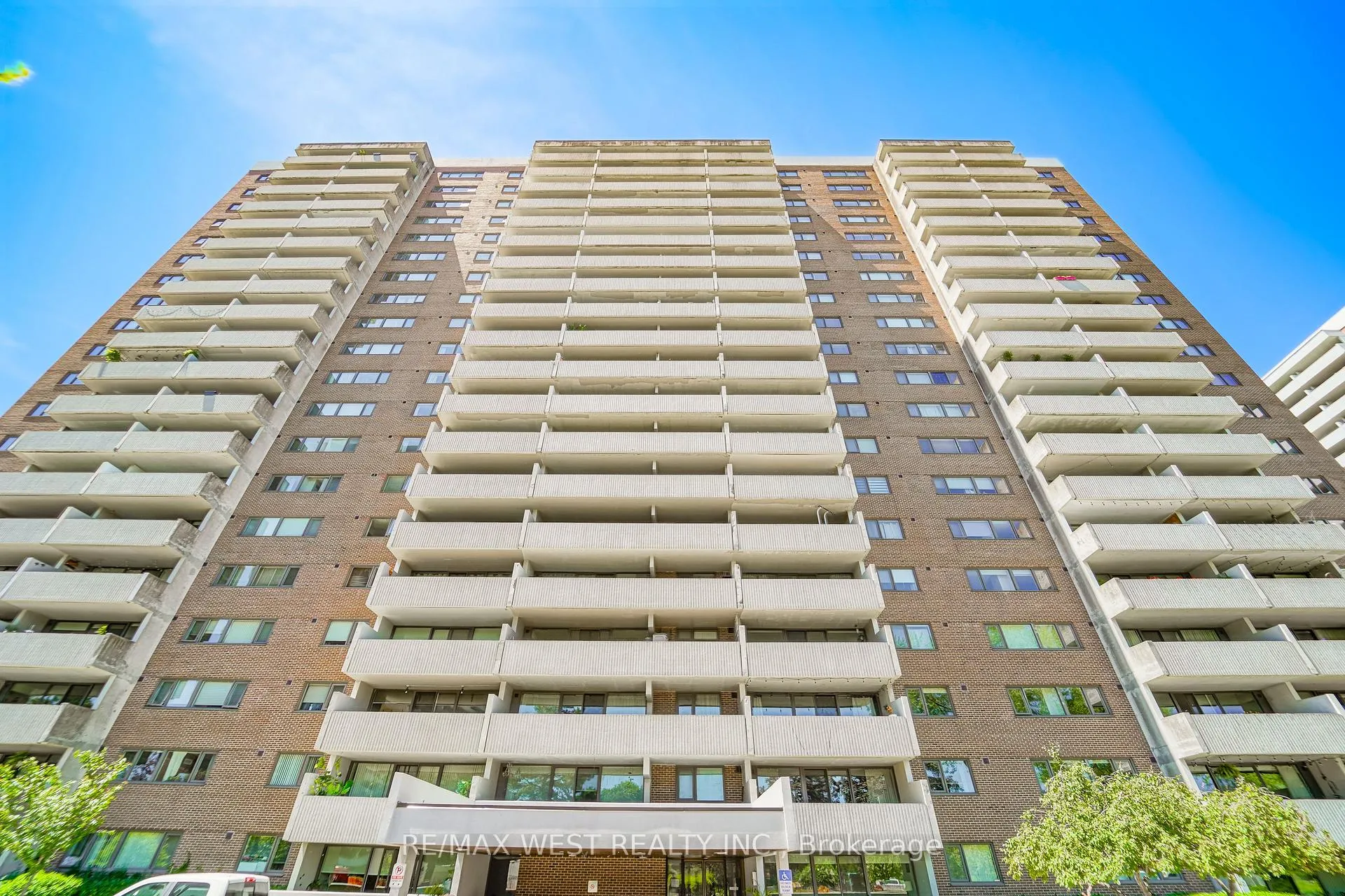 Photo 1 of Unit 1209, 260 Scarlett Road, Toronto, Rockcliffe-Smythe — HOMEH