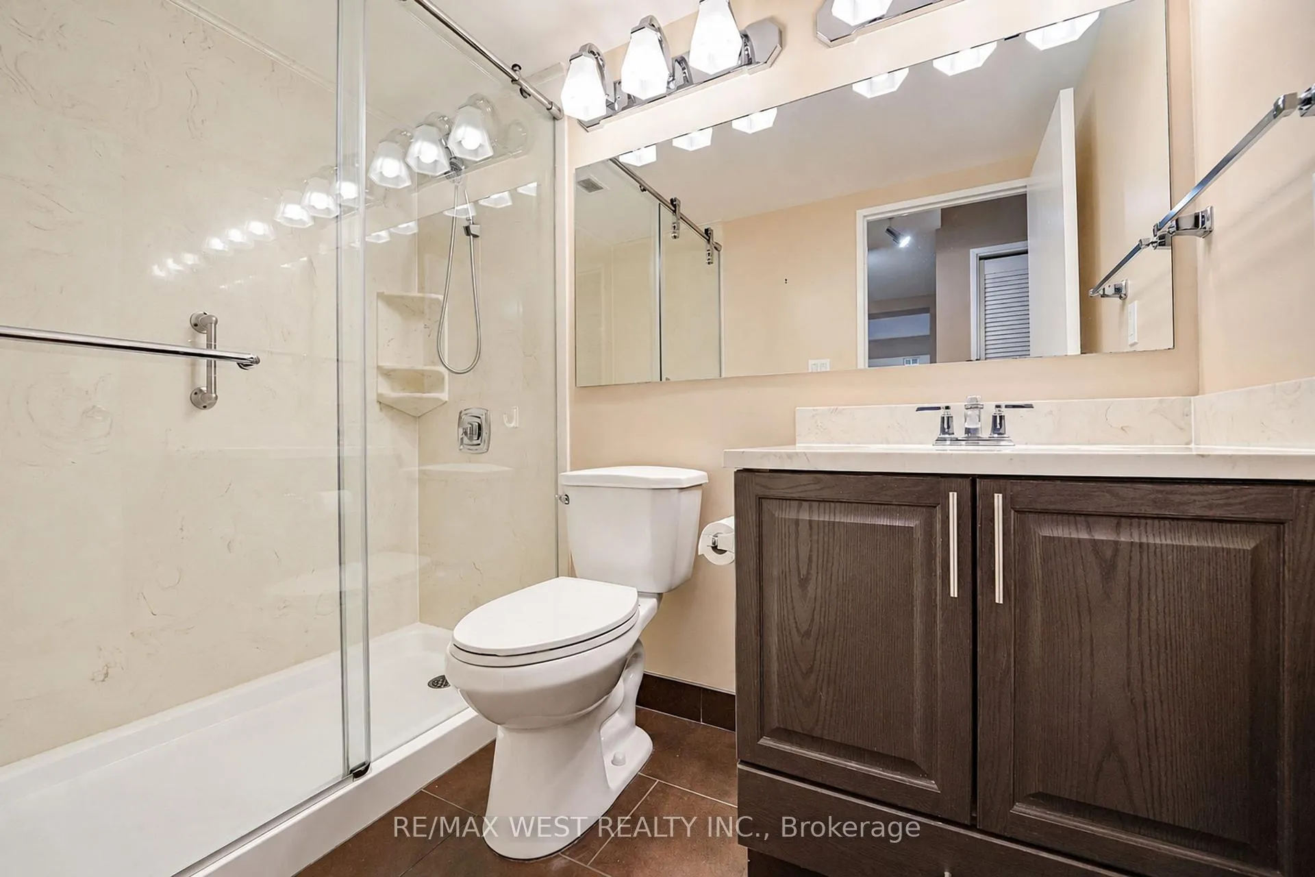 Photo 8 of Unit 1209, 260 Scarlett Road, Toronto, Rockcliffe-Smythe — HOMEH