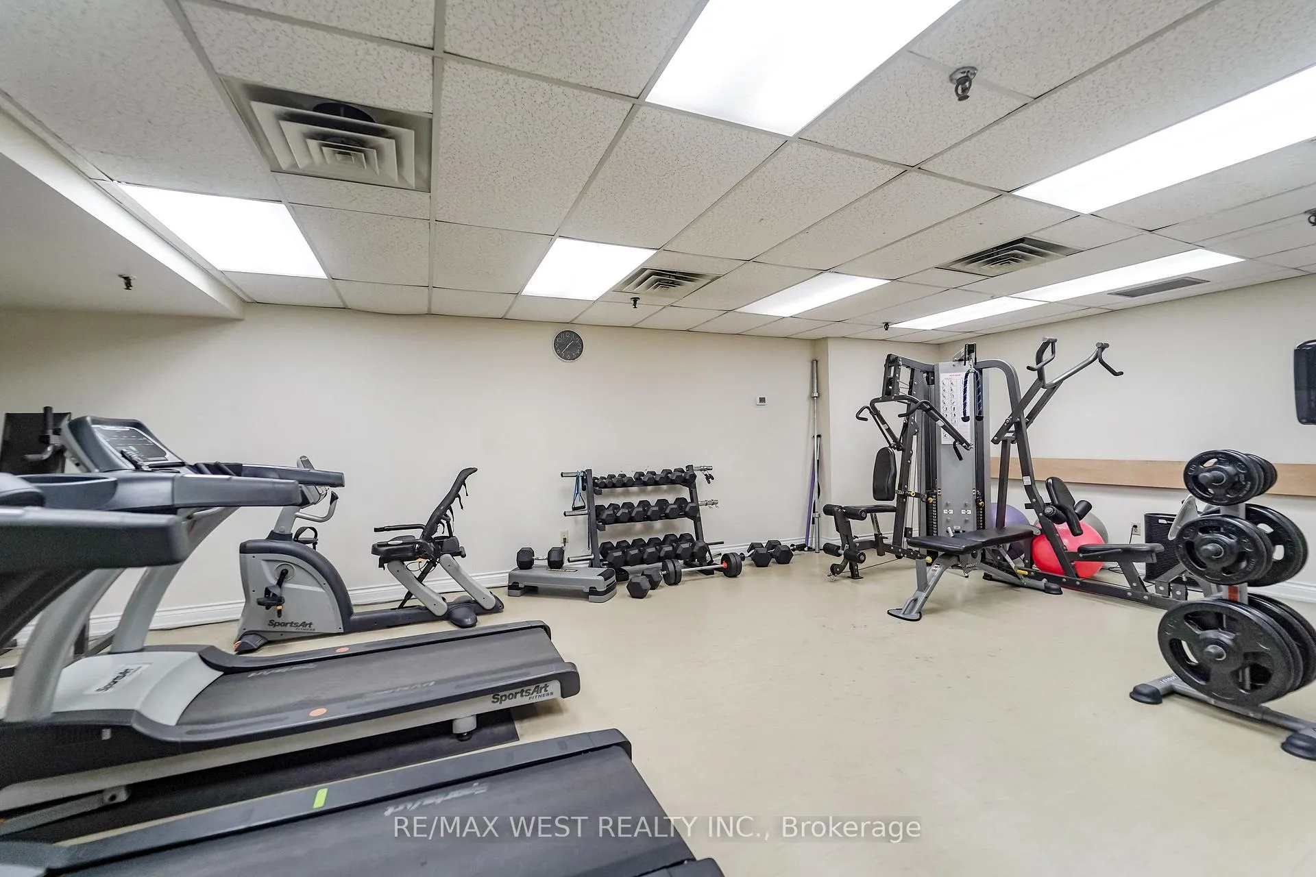 Photo 10 of Unit 1209, 260 Scarlett Road, Toronto, Rockcliffe-Smythe — HOMEH