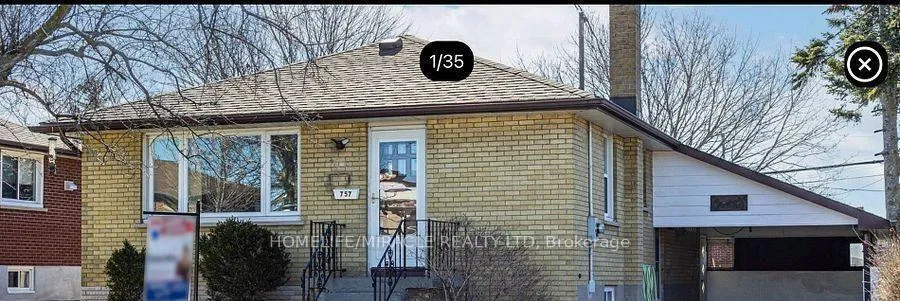 Front of 757 Phillip Murray Avenue