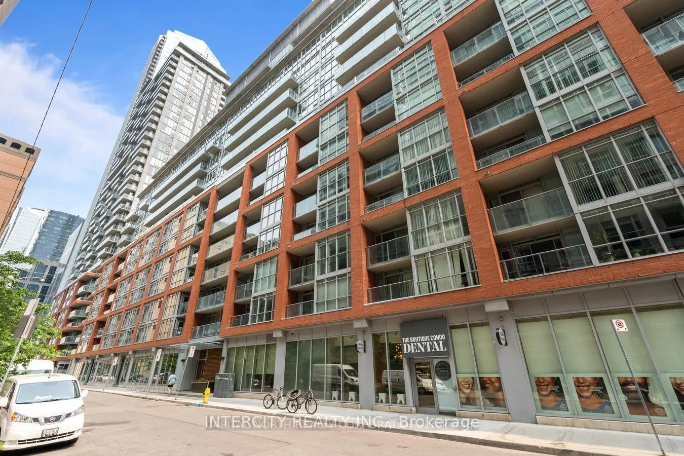 Photo 1 of Unit Lph32, 21 Nelson Street, Toronto, Waterfront Communities — HOMEH