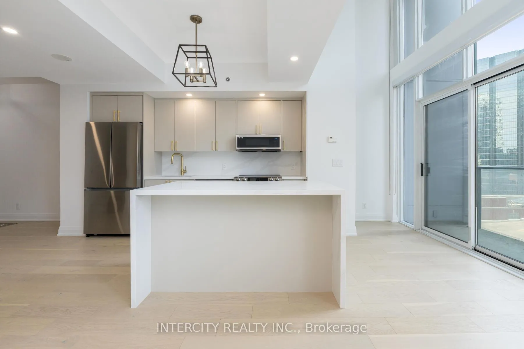 Photo 11 of Unit Lph32, 21 Nelson Street, Toronto, Waterfront Communities — HOMEH
