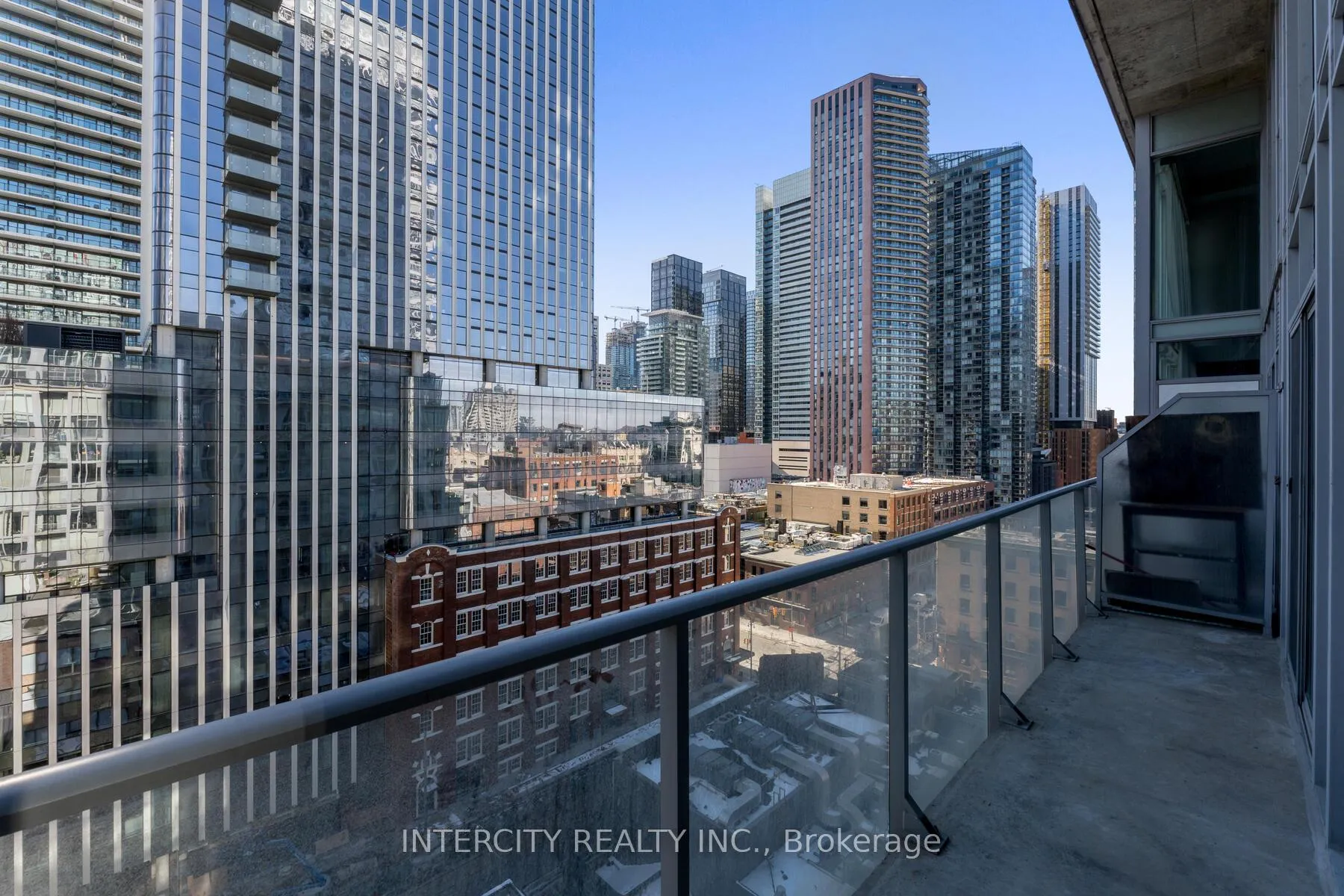 Photo 27 of Unit Lph32, 21 Nelson Street, Toronto, Waterfront Communities — HOMEH