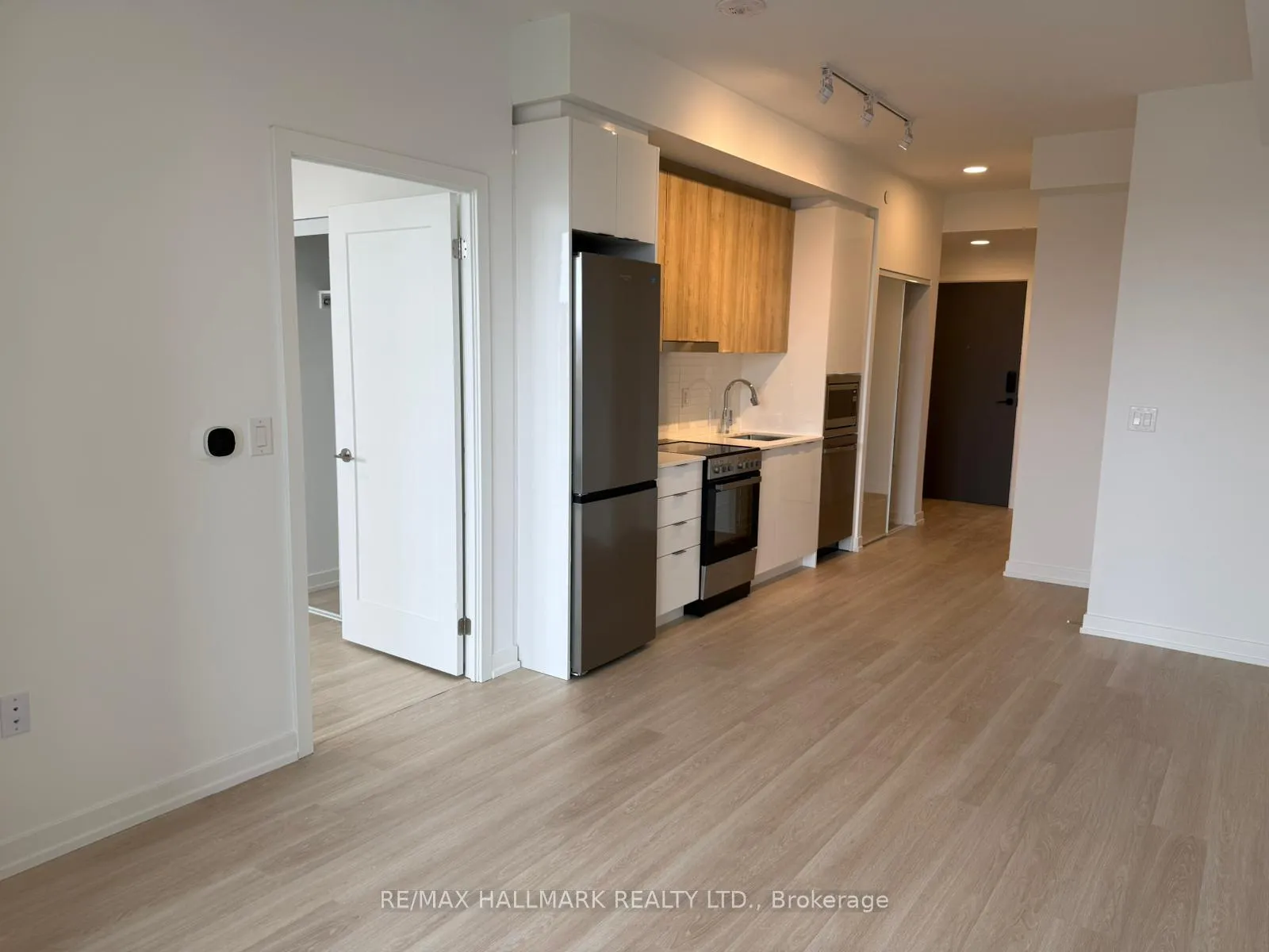 Photo 1 of Unit 311, 9751 Markham Road, Markham, Greensborough — HOMEH