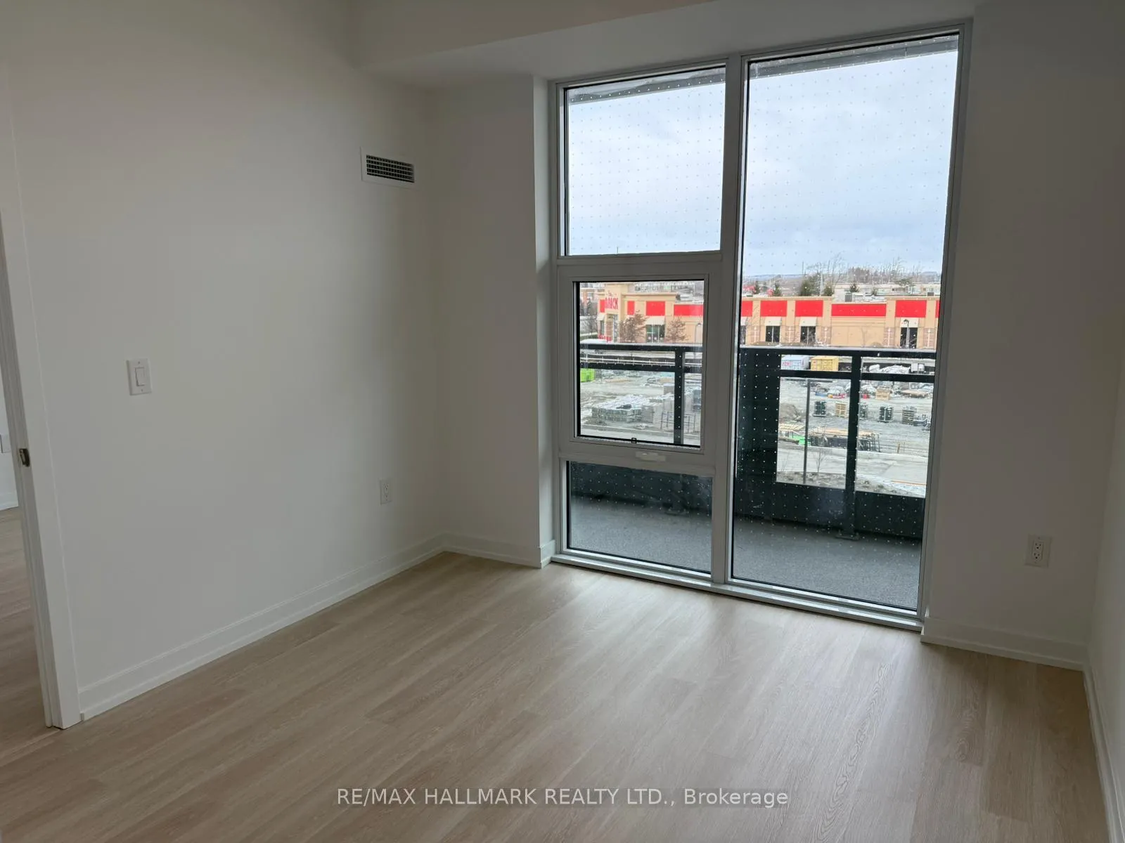 Photo 5 of Unit 311, 9751 Markham Road, Markham, Greensborough — HOMEH