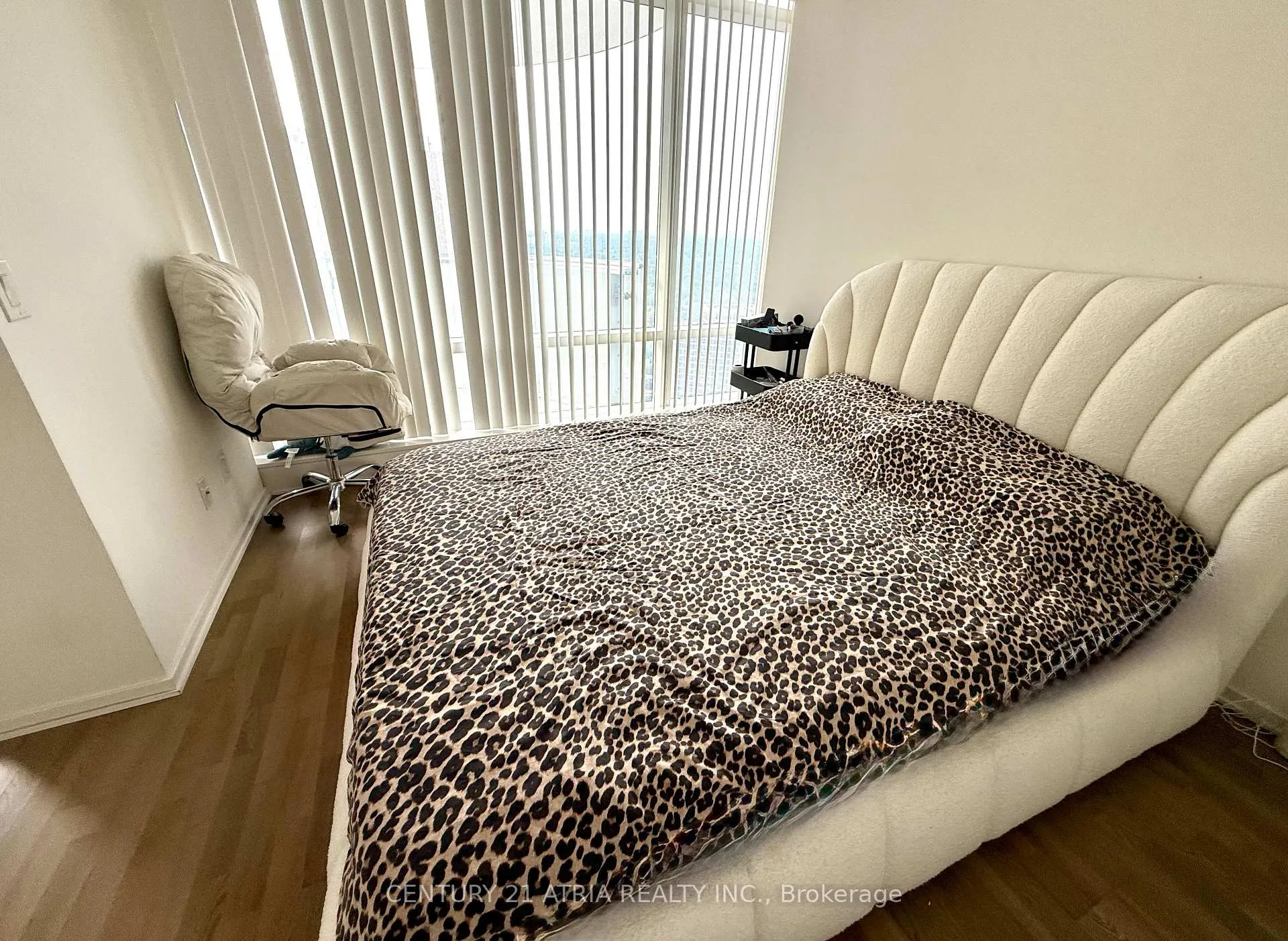 Photo 6 of Unit 3912, 1 Bloor Street E, Toronto, Church-Yonge Corridor — HOMEH