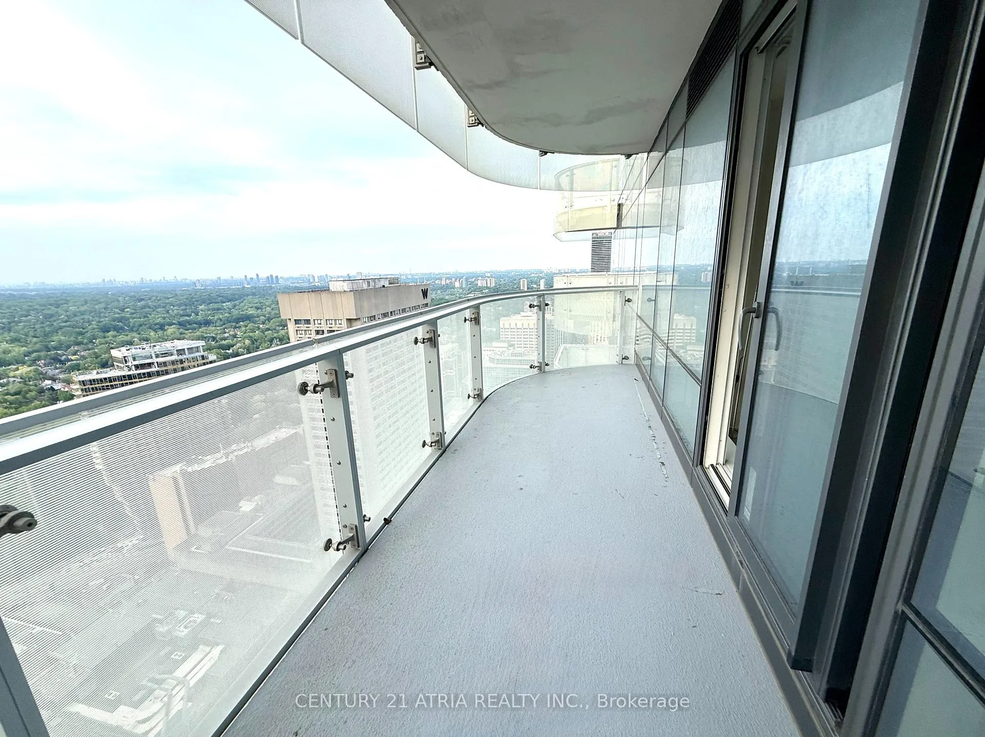Photo 8 of Unit 3912, 1 Bloor Street E, Toronto, Church-Yonge Corridor — HOMEH