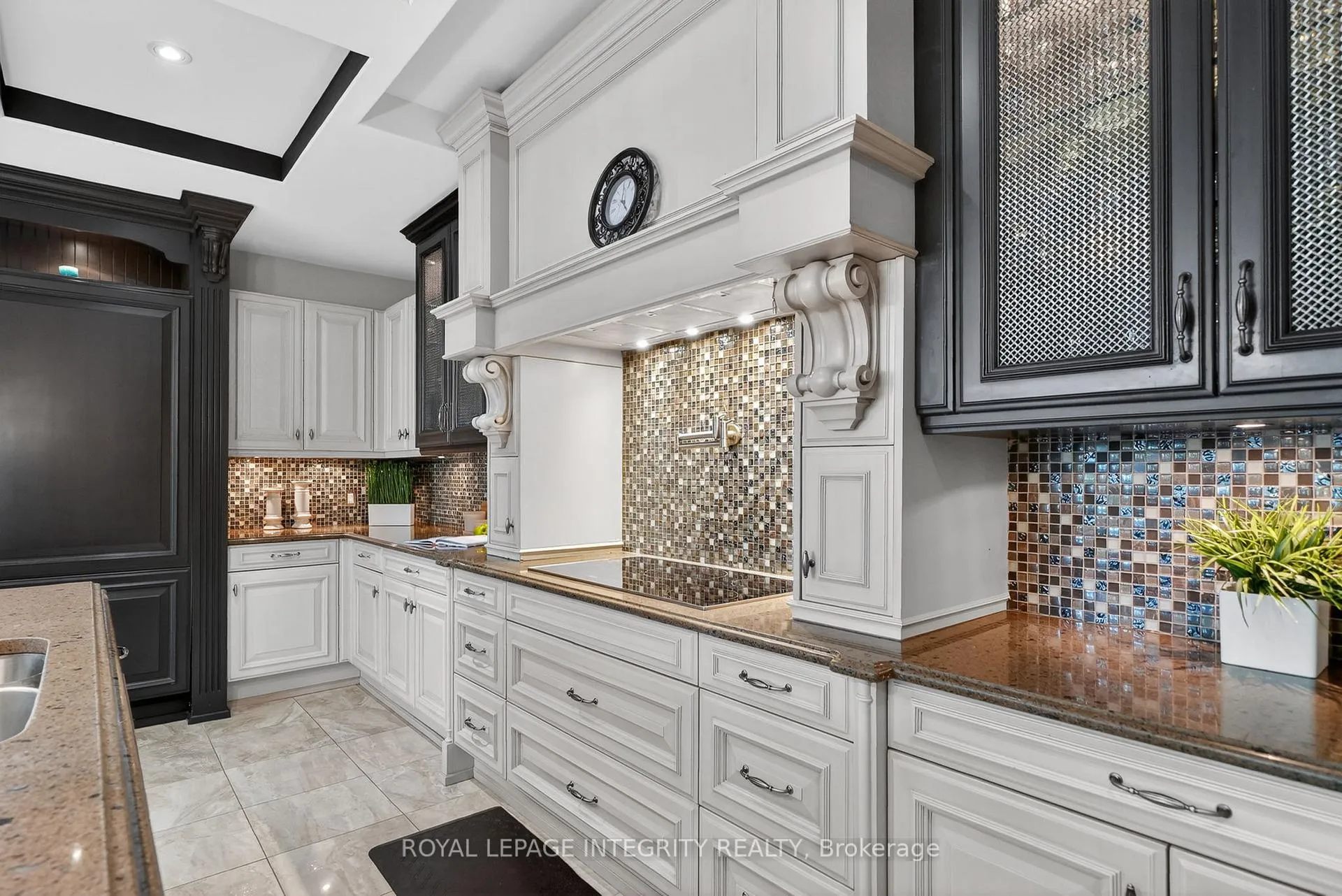 Photo 16 of 2754 Eagleson Road, Ottawa, Btwn Franktown Rd. & Fallowfield Rd. — HOMEH