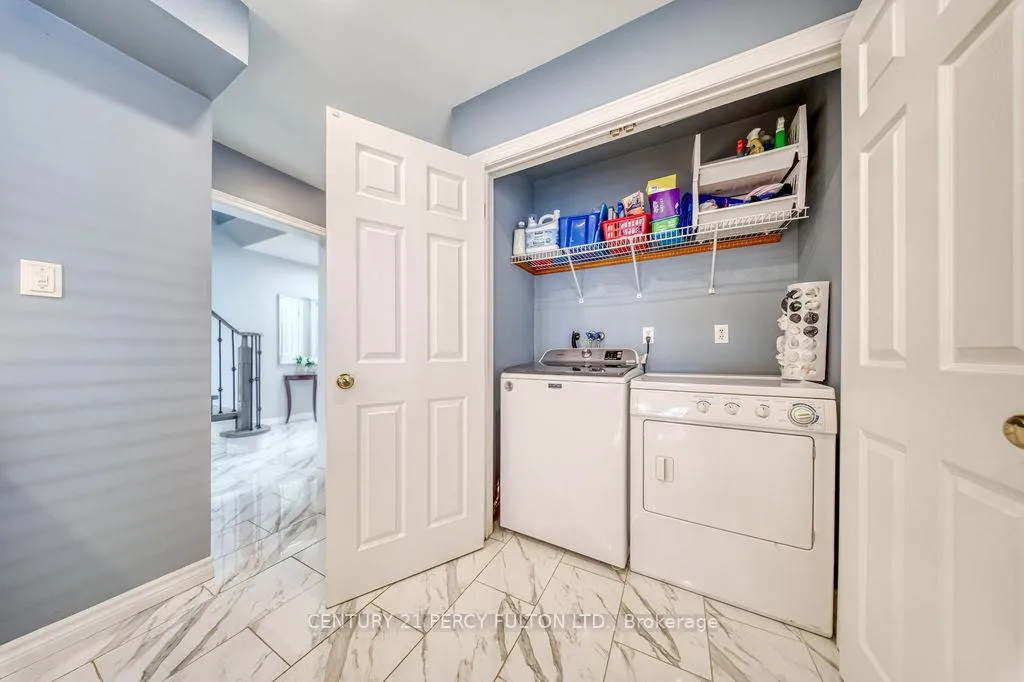Photo 19 of 102 Clover Bloom Road, Brampton, Sandringham-Wellington — HOMEH
