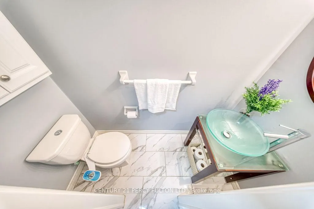 Photo 20 of 102 Clover Bloom Road, Brampton, Sandringham-Wellington — HOMEH
