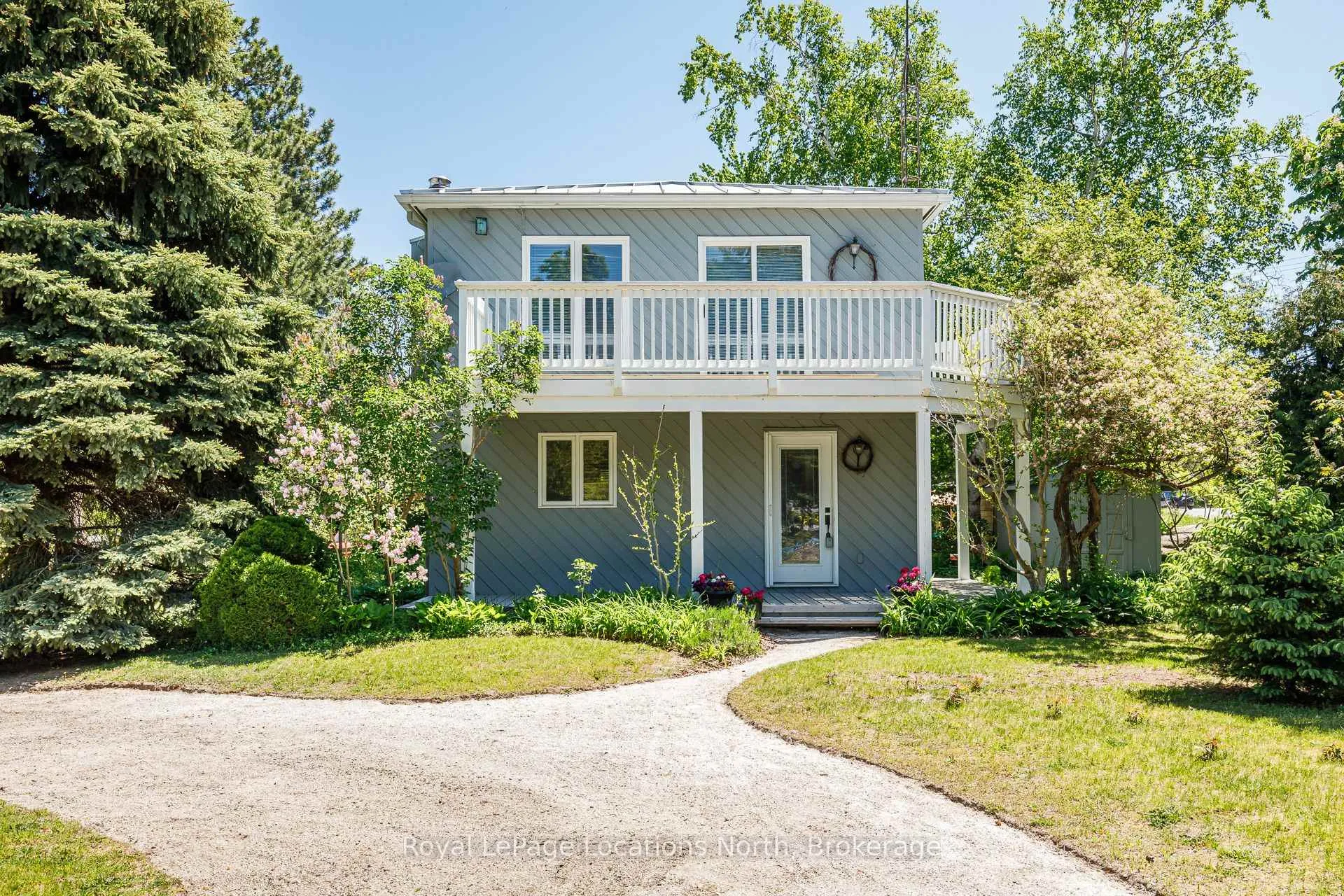 Photo of 102 Fraser Crescent