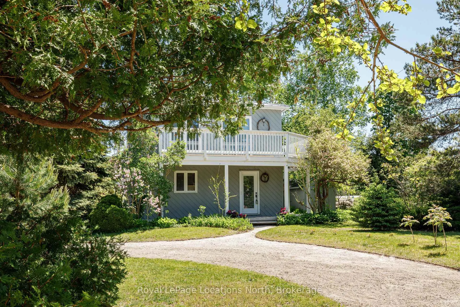 Photo 6 of 102 Fraser Crescent, Blue Mountains — HOMEH