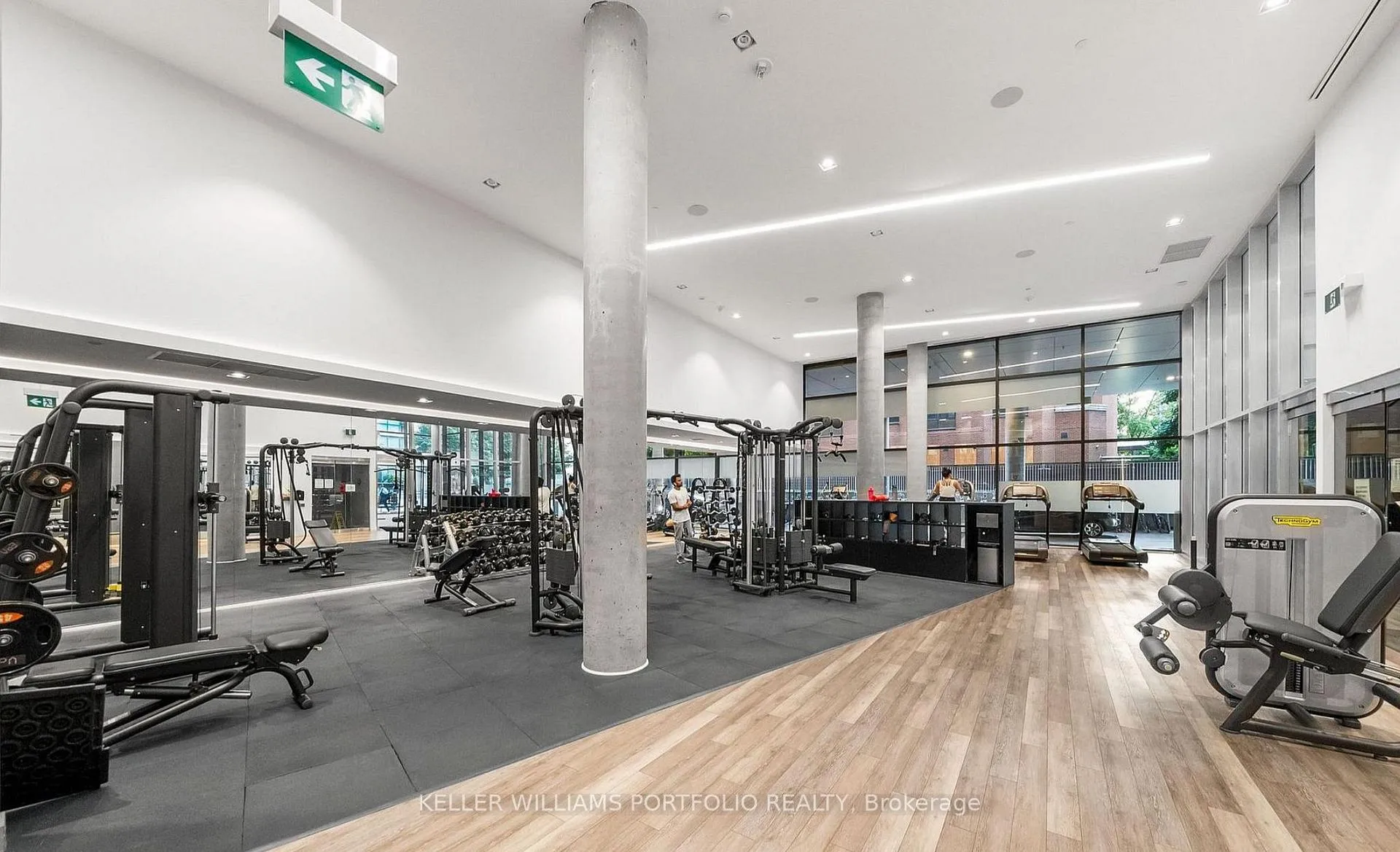 Photo 15 of Unit 3003, 161 Roehampton Avenue, Toronto, Mount Pleasant West — HOMEH