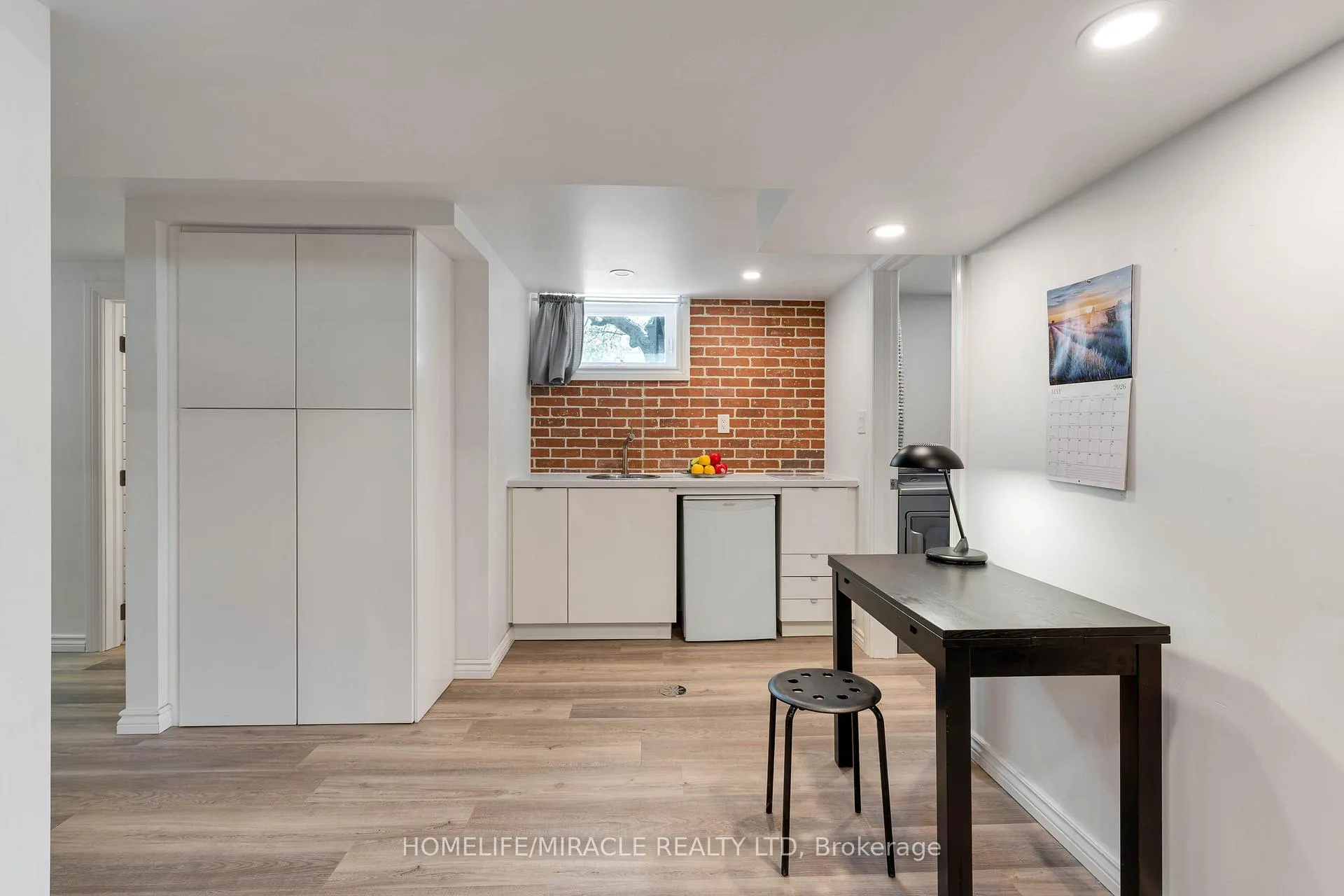 Photo 28 of 32 Durham Road, Hamilton, Stoney Creek — HOMEH