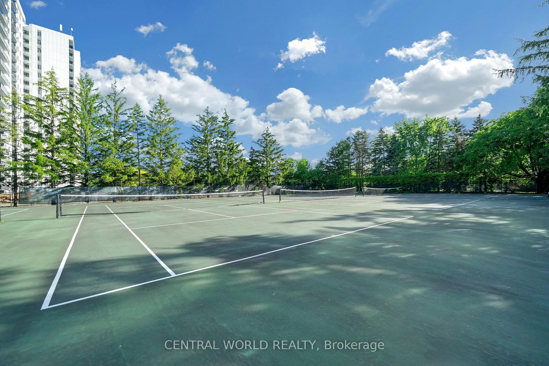 Photo 32 of 75 Bamburgh Circle, Scarborough, Steeles — HOMEH