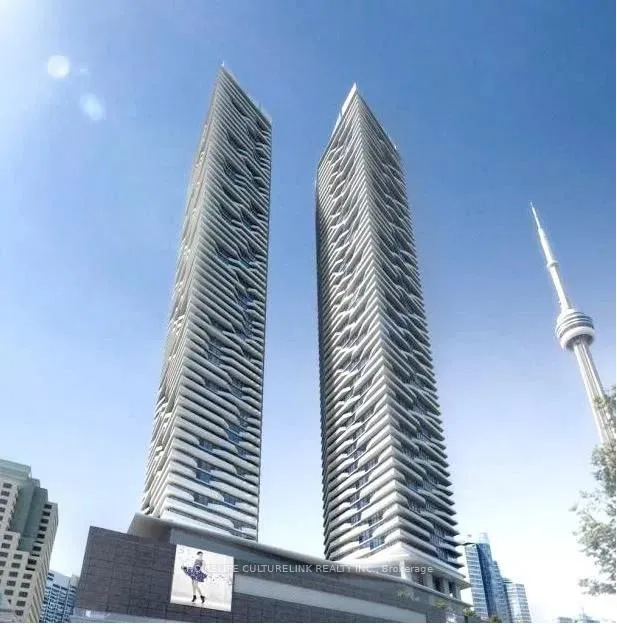 Front of Unit 3509, 88 Harbour Street