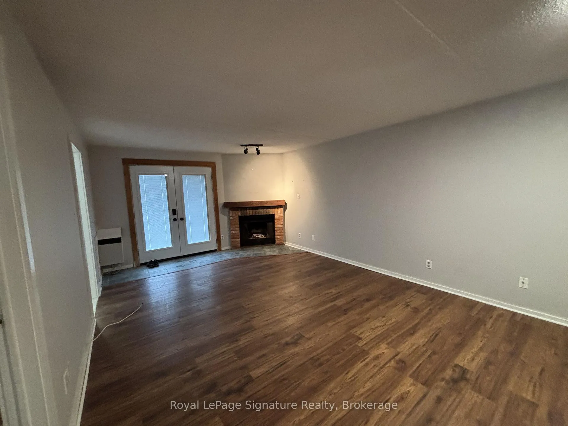 Photo 9 of Unit 717, 11 Dawson Drive, Collingwood — HOMEH