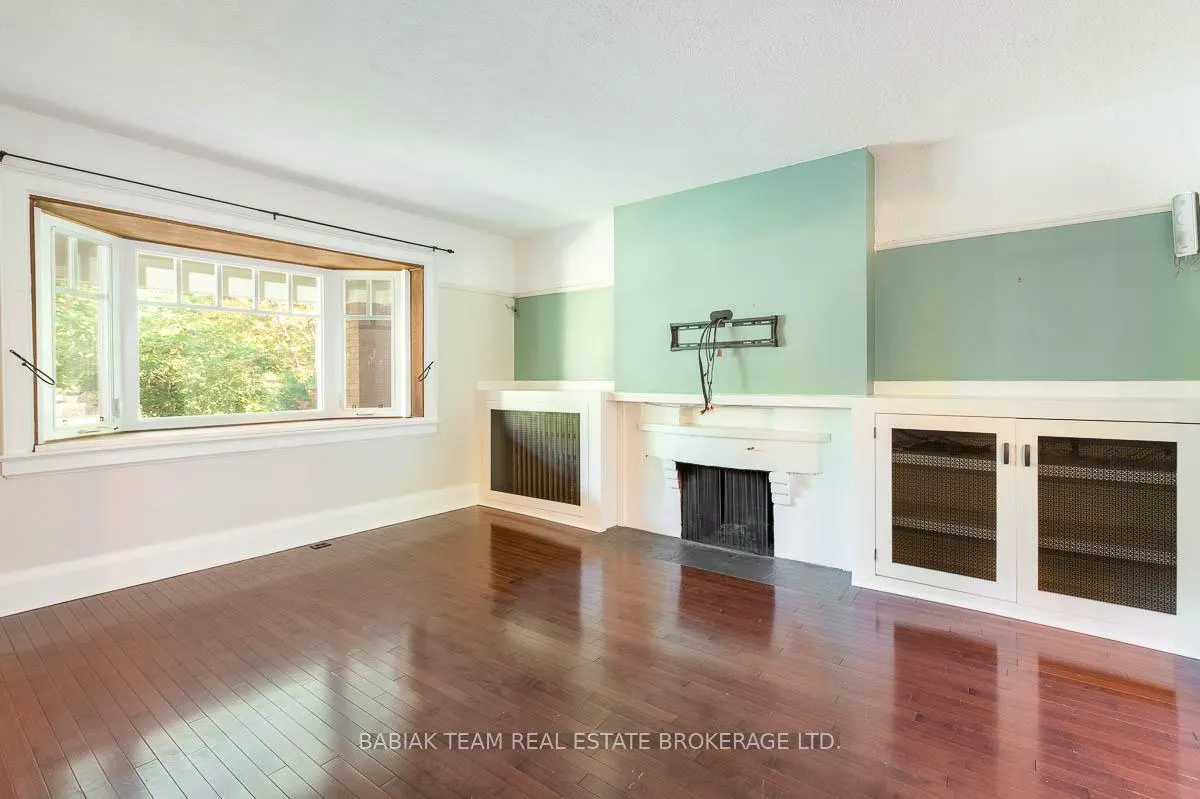 Photo 3 of 94 Woodside Avenue, Toronto, High Park North — HOMEH