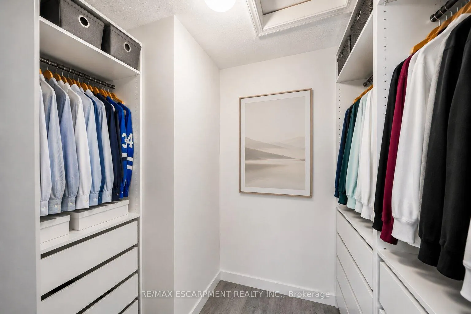 Photo 23 of 223 Skinner Road, Hamilton, Waterdown — HOMEH