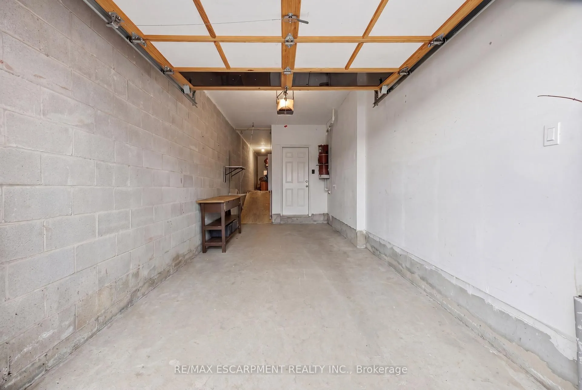 Photo 46 of 223 Skinner Road, Hamilton, Waterdown — HOMEH