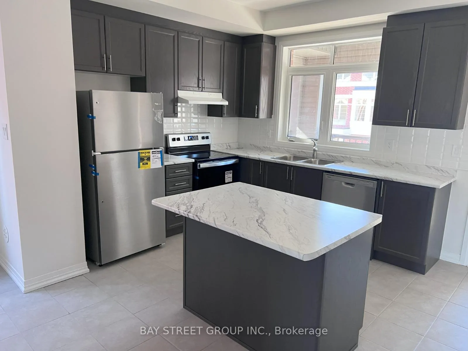 Photo 5 of 89 Carneros Avenue, Markham, Box Grove — HOMEH