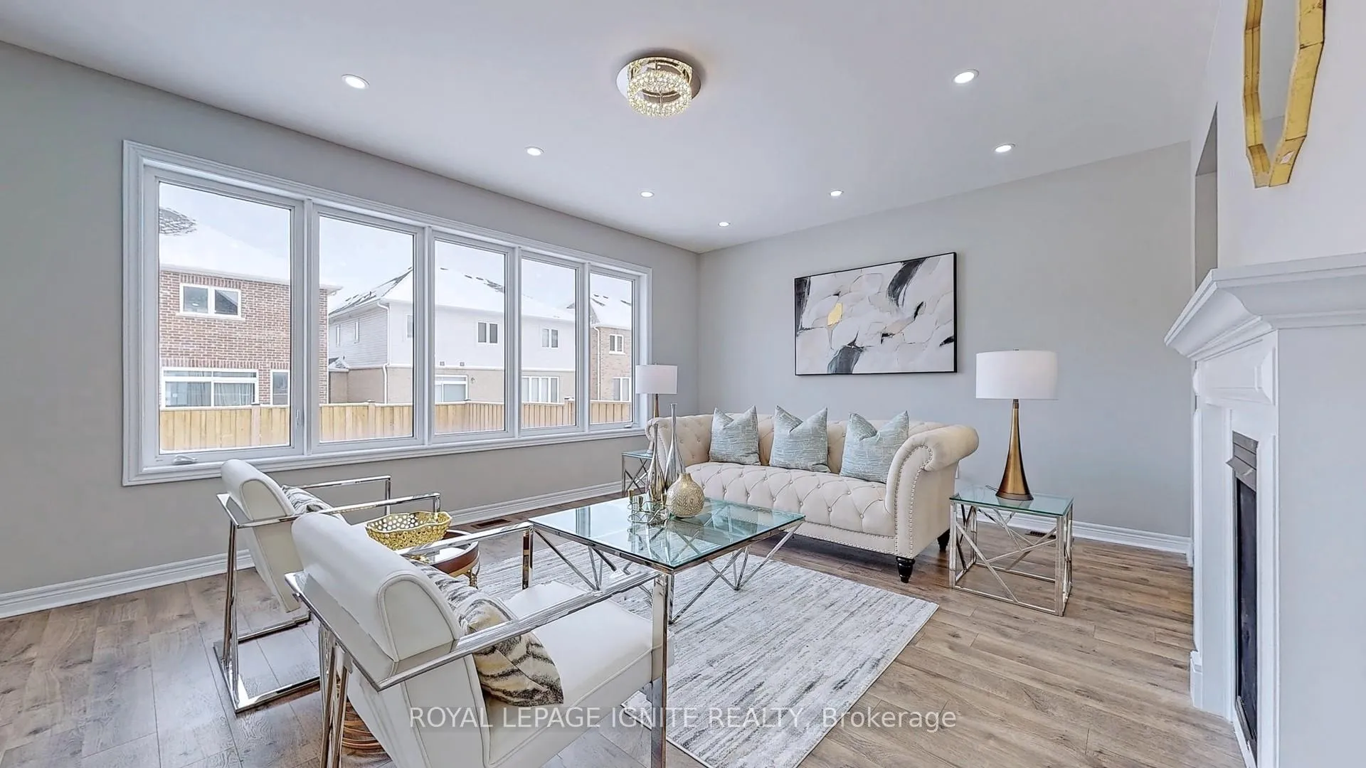 Photo 4 of 110 Barlow Place, Brant, Paris — HOMEH