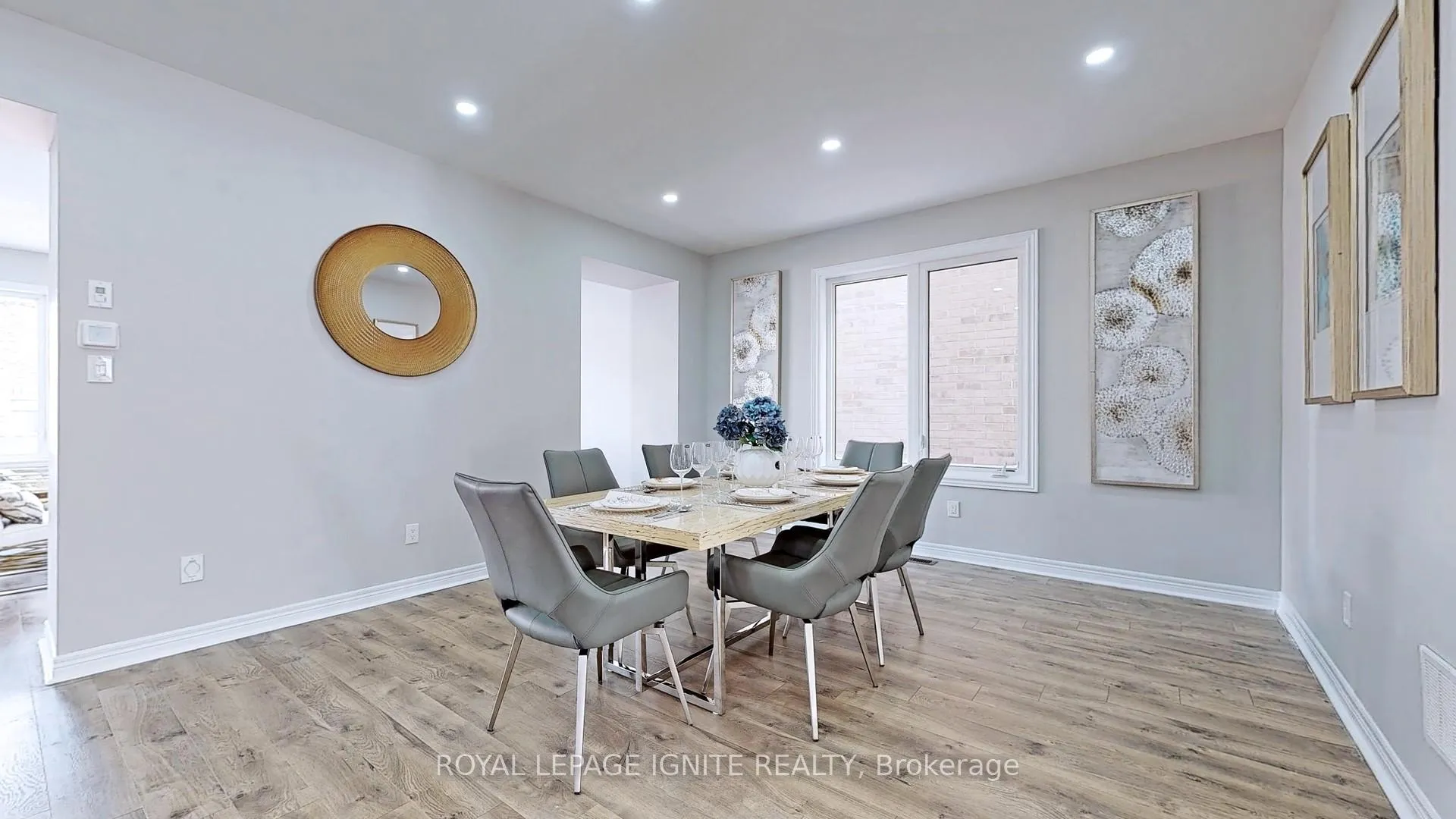 Photo 10 of 110 Barlow Place, Brant, Paris — HOMEH