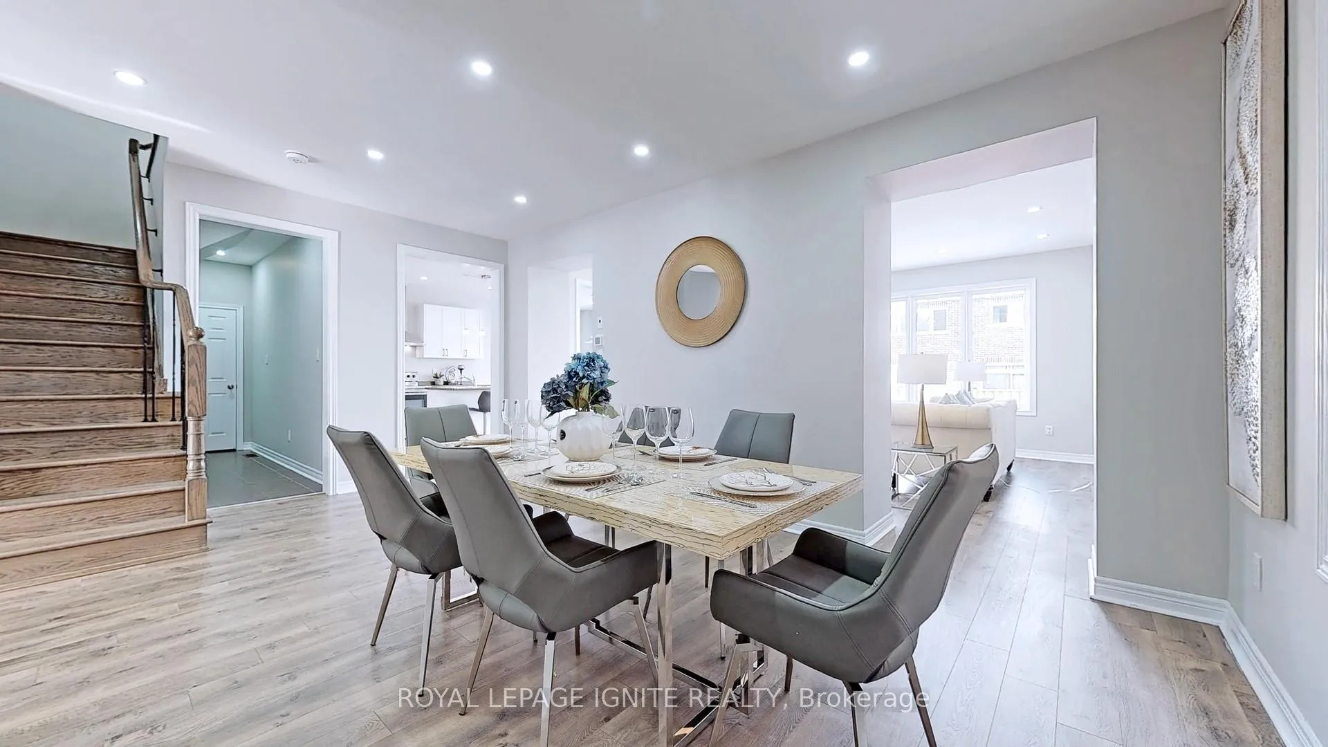 Photo 11 of 110 Barlow Place, Brant, Paris — HOMEH