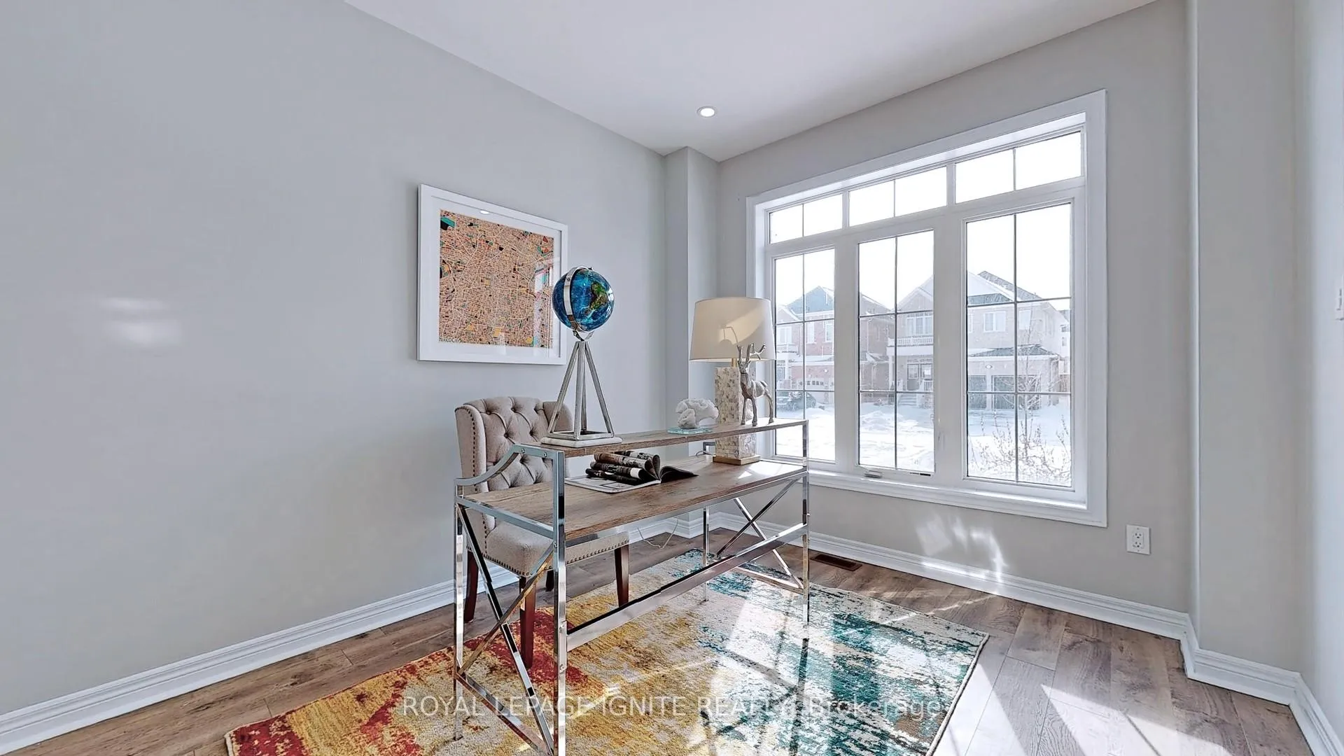 Photo 24 of 110 Barlow Place, Brant, Paris — HOMEH