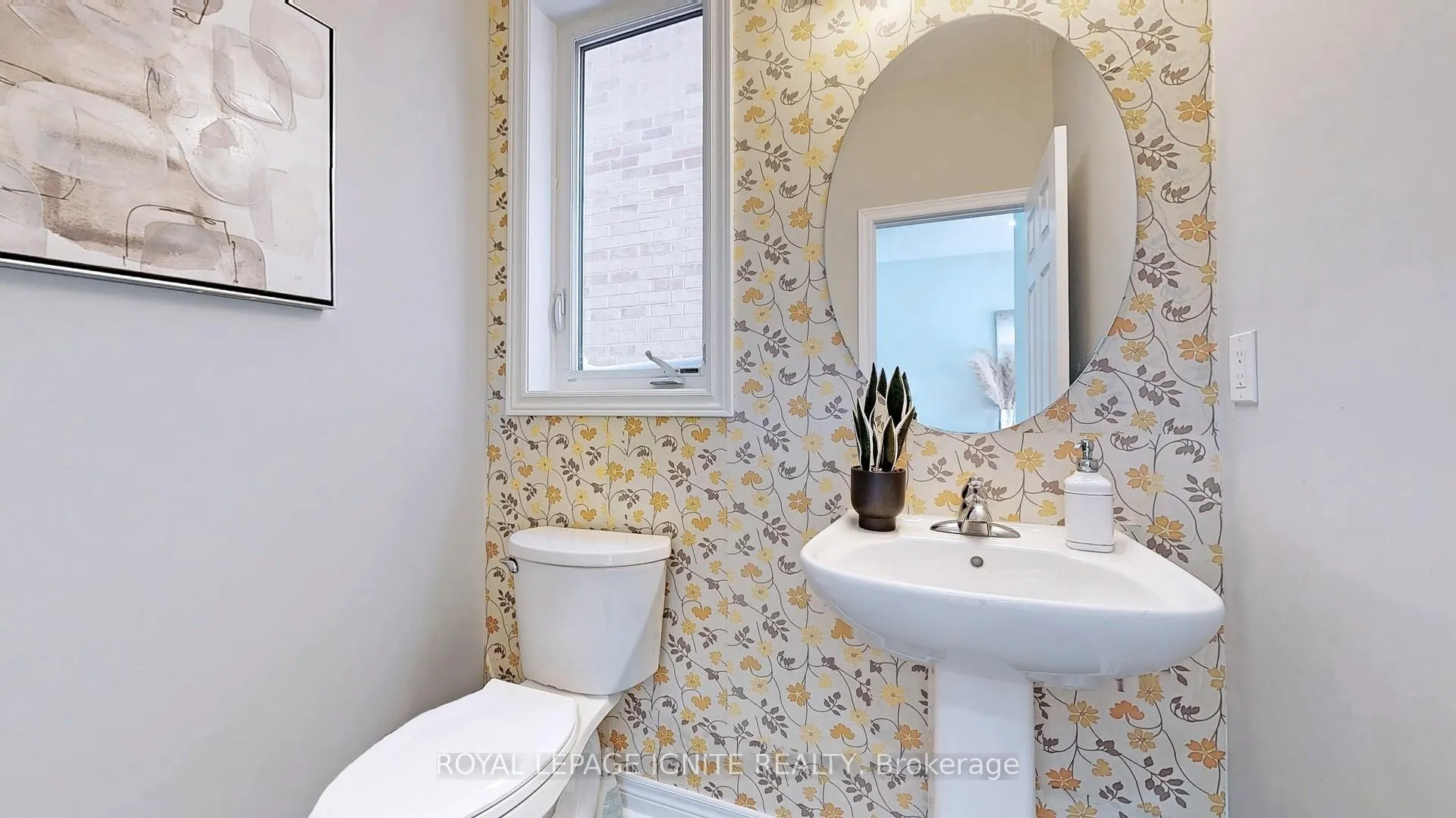 Photo 26 of 110 Barlow Place, Brant, Paris — HOMEH