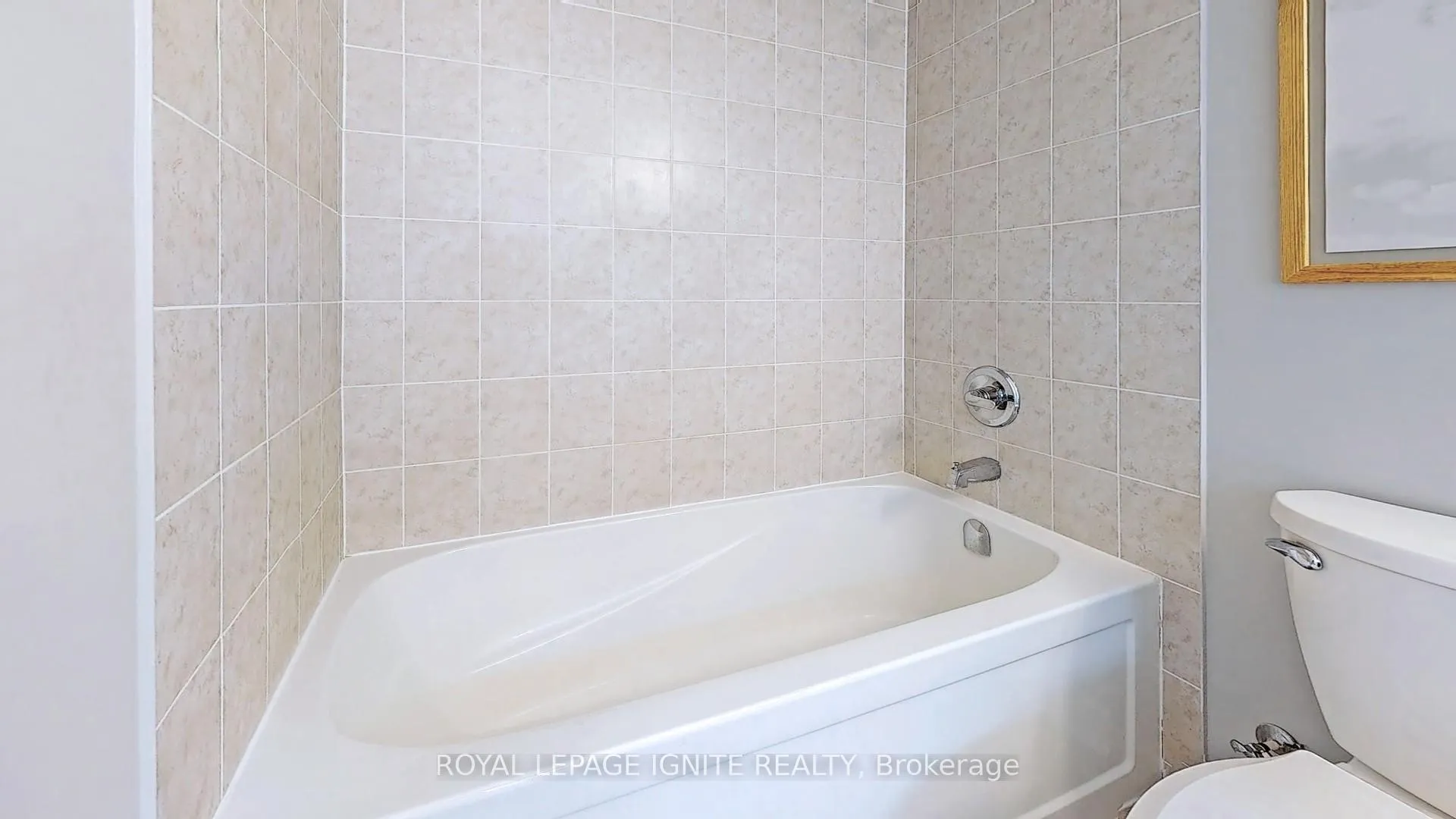 Photo 37 of 110 Barlow Place, Brant, Paris — HOMEH