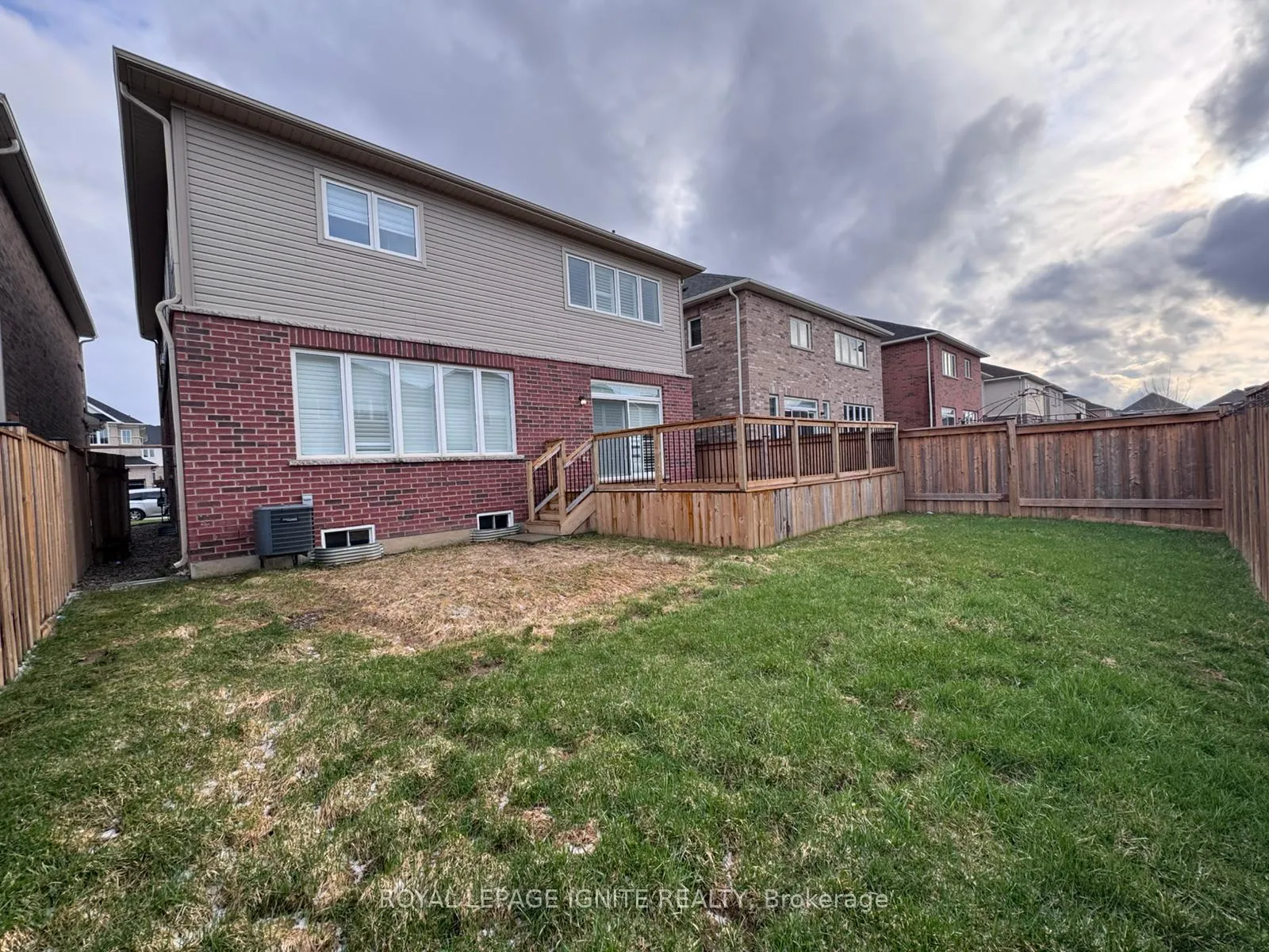 Photo 48 of 110 Barlow Place, Brant, Paris — HOMEH