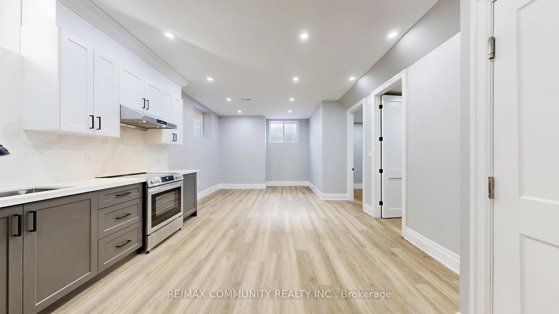 Photo 9 of 1580A Honey Locust Place, Pickering, Rural Pickering — HOMEH