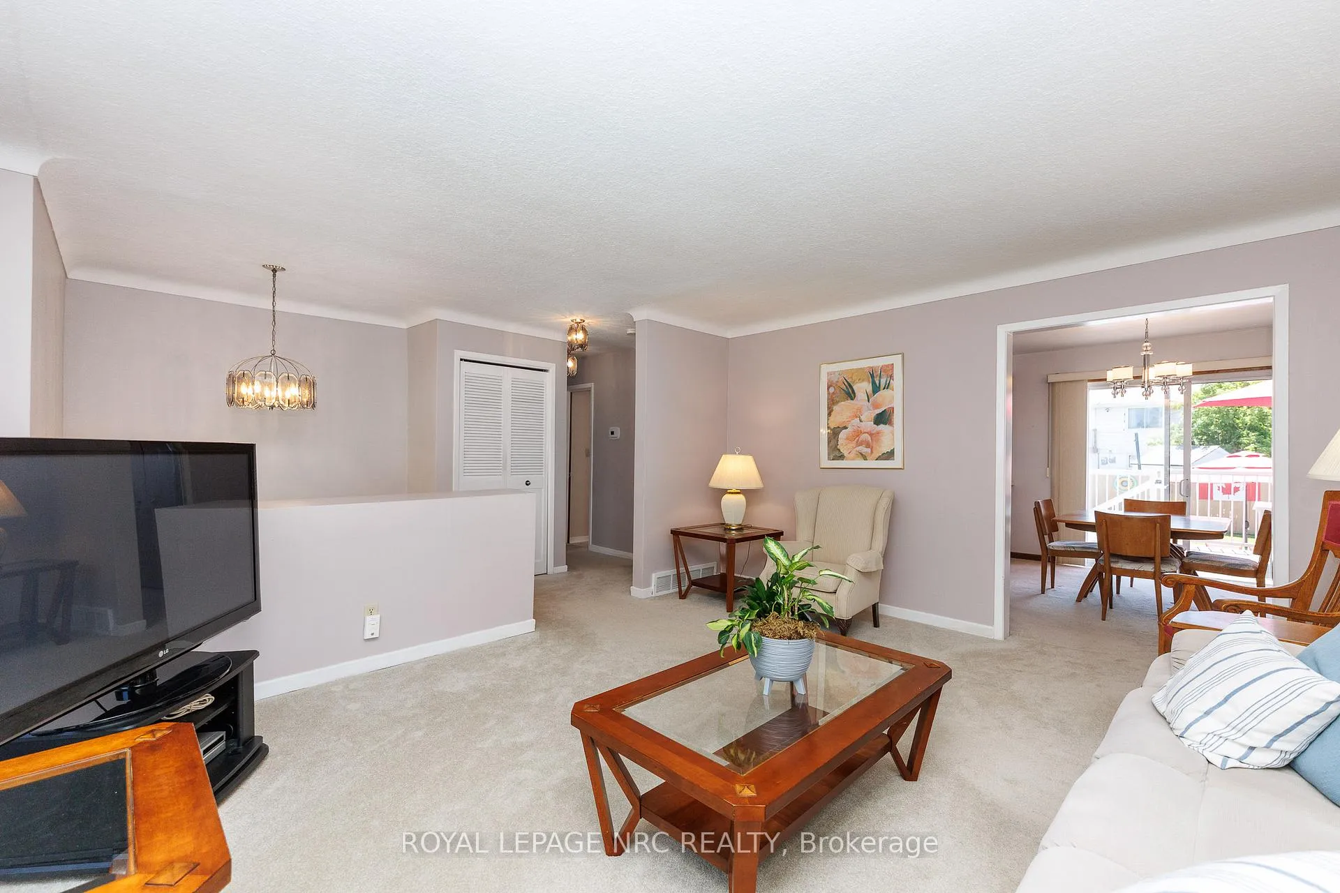 Photo 8 of 36 Appleford Road, St. Catharines, Secord Woods — HOMEH