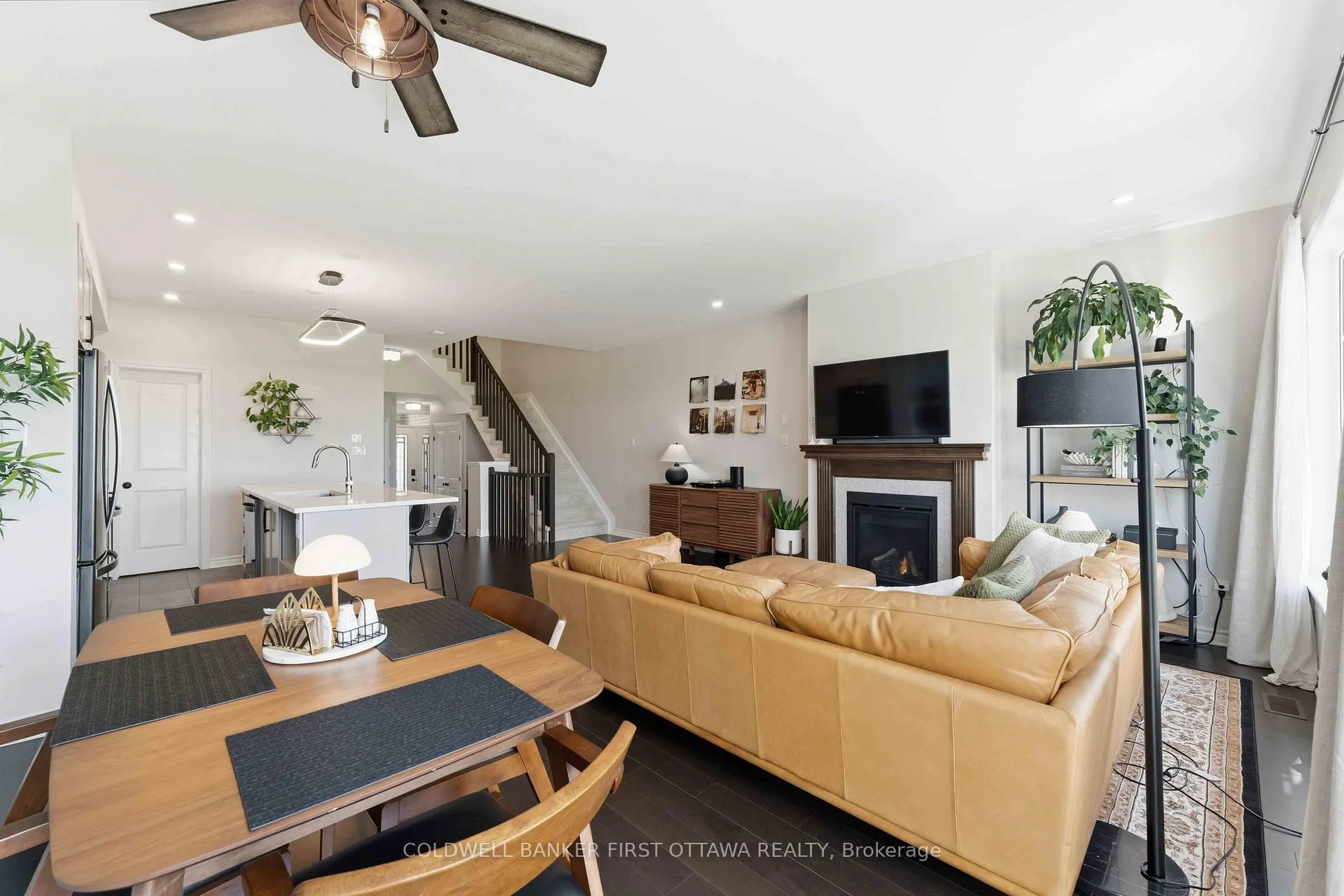 Photo 8 of 369 Mishawashkode Street, Ottawa, Camelot — HOMEH