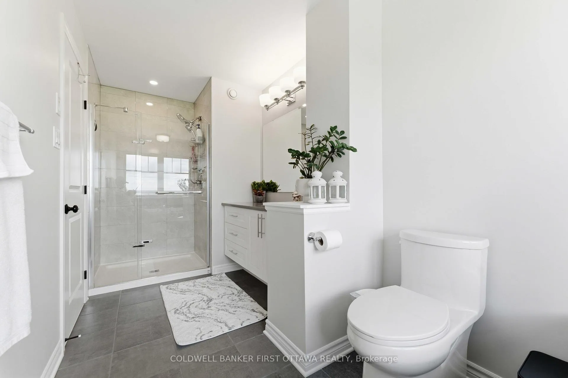Photo 18 of 369 Mishawashkode Street, Ottawa, Camelot — HOMEH