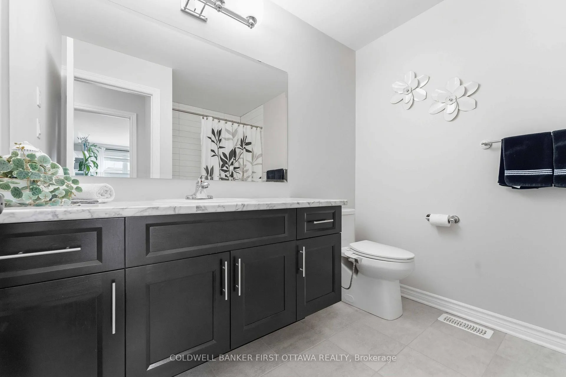 Photo 26 of 369 Mishawashkode Street, Ottawa, Camelot — HOMEH