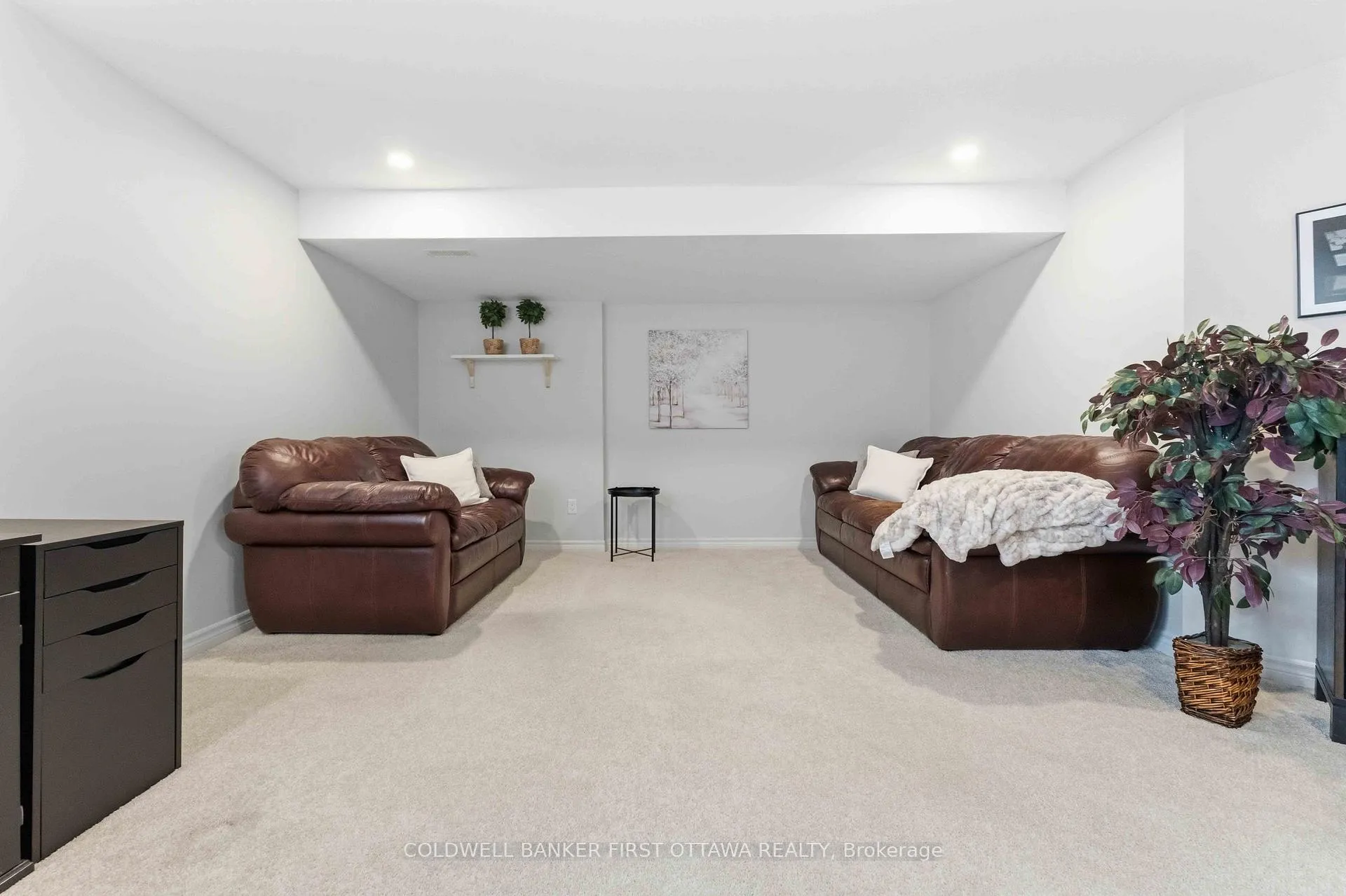 Photo 29 of 369 Mishawashkode Street, Ottawa, Camelot — HOMEH