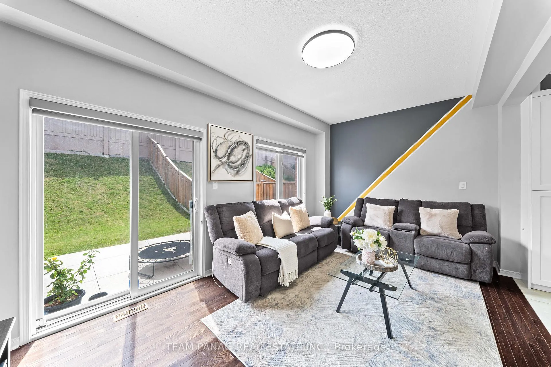 Photo 18 of 195 Checkerberry Crescent, Brampton, Sandringham-Wellington — HOMEH