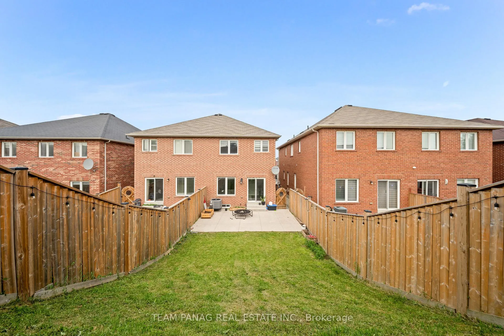 Photo 44 of 195 Checkerberry Crescent, Brampton, Sandringham-Wellington — HOMEH
