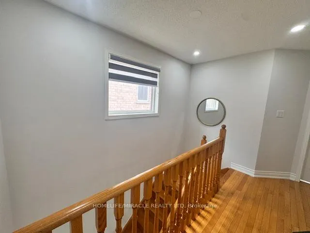 Photo 14 of 65 Bellchase Trail, Brampton, Bram East — HOMEH